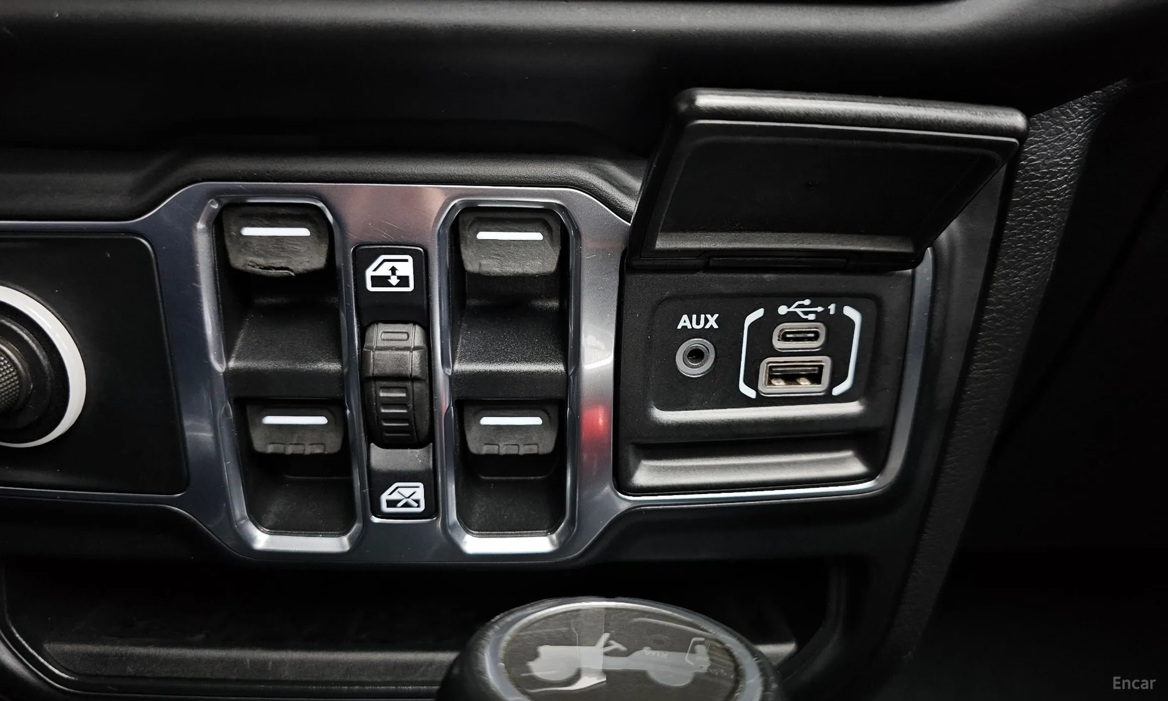 Jeep Wrangler (JL) превью 18
