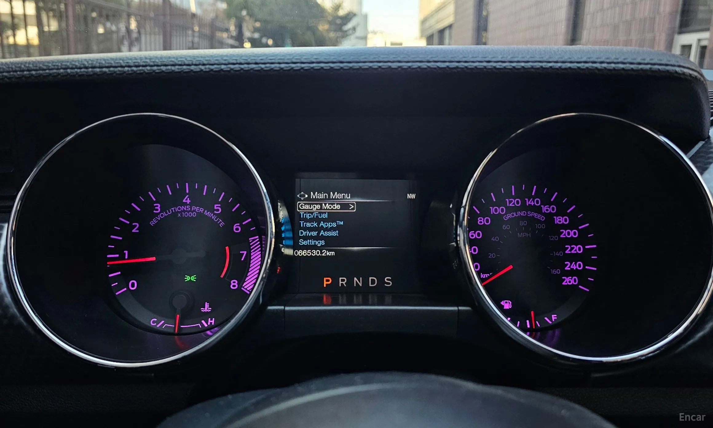 Ford Mustang превью 18