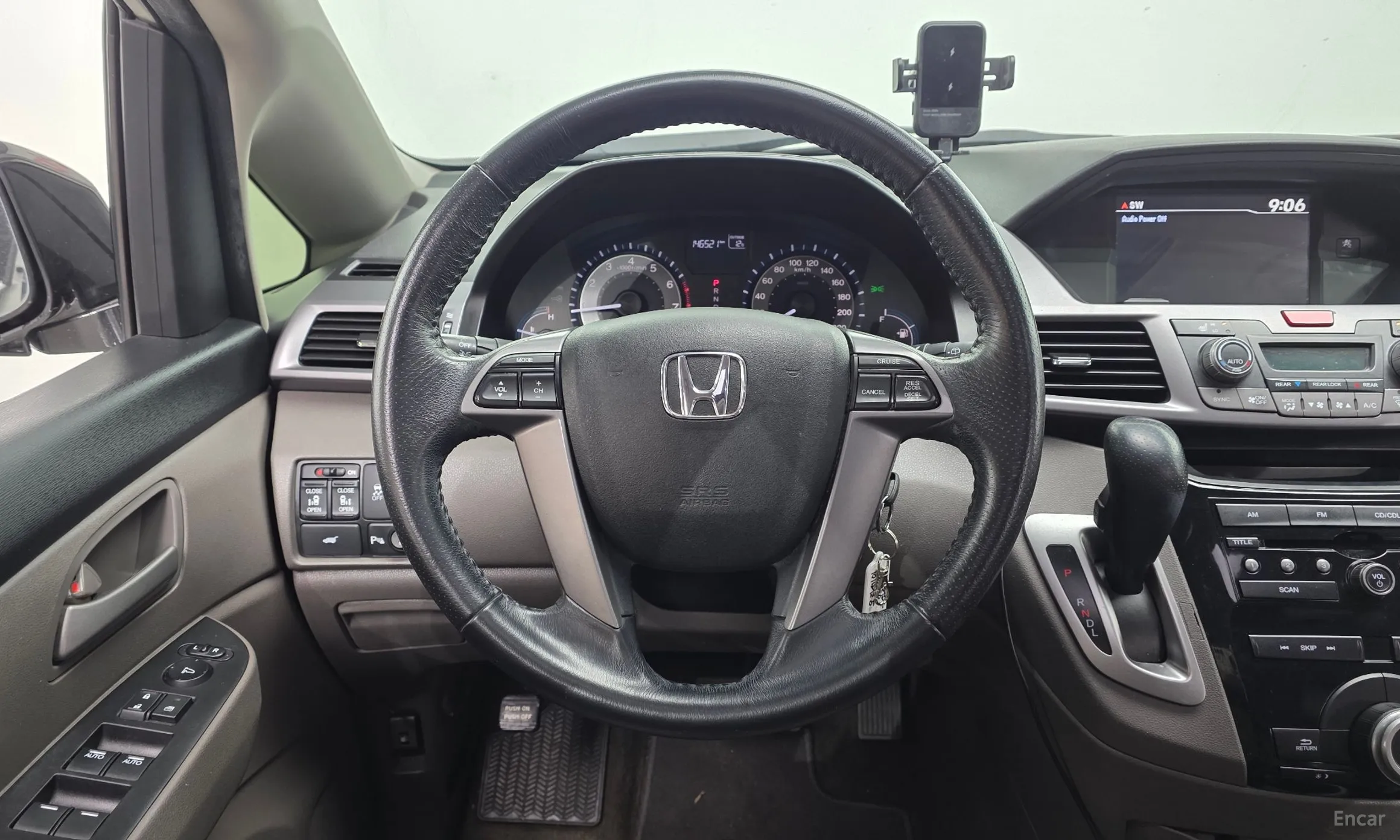 Honda Odyssey превью 13