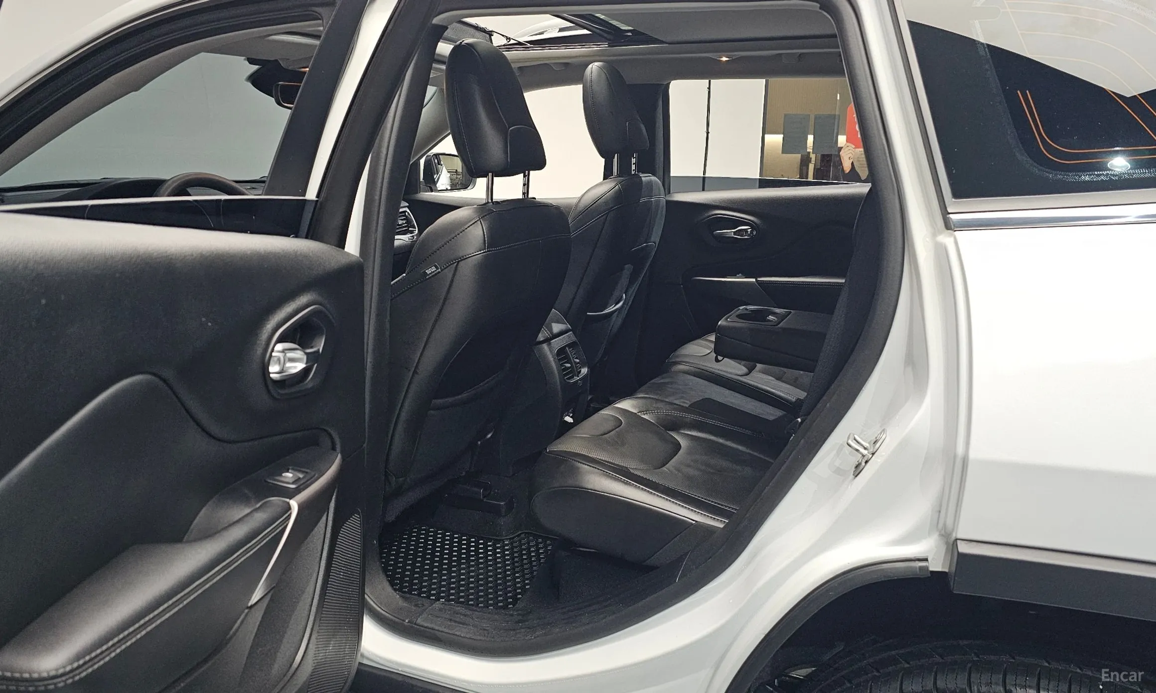 Jeep Cherokee (KL) превью 11