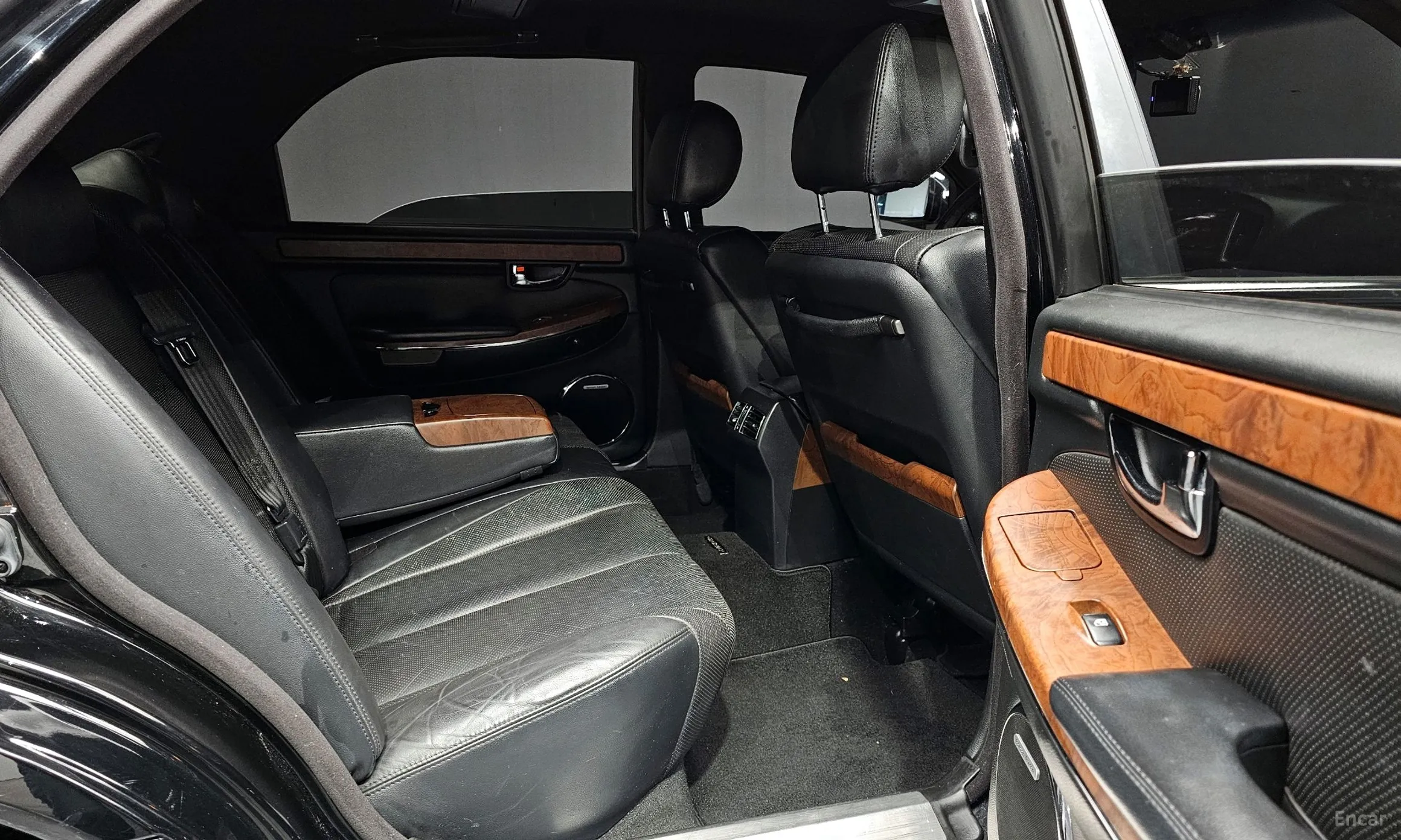 KG Mobility (SsangYong) Chairman H New Classic превью 12