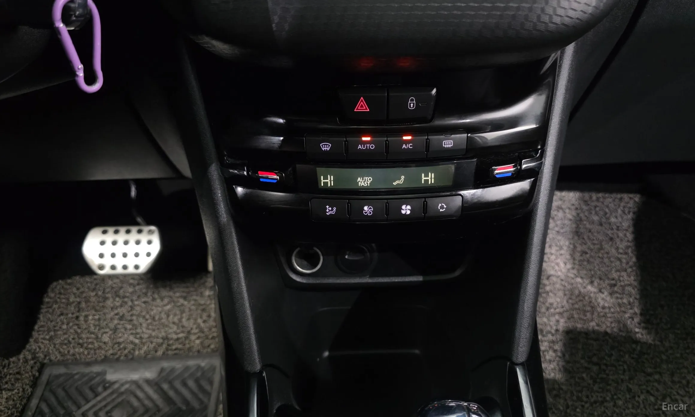 Peugeot 2008. превью 16