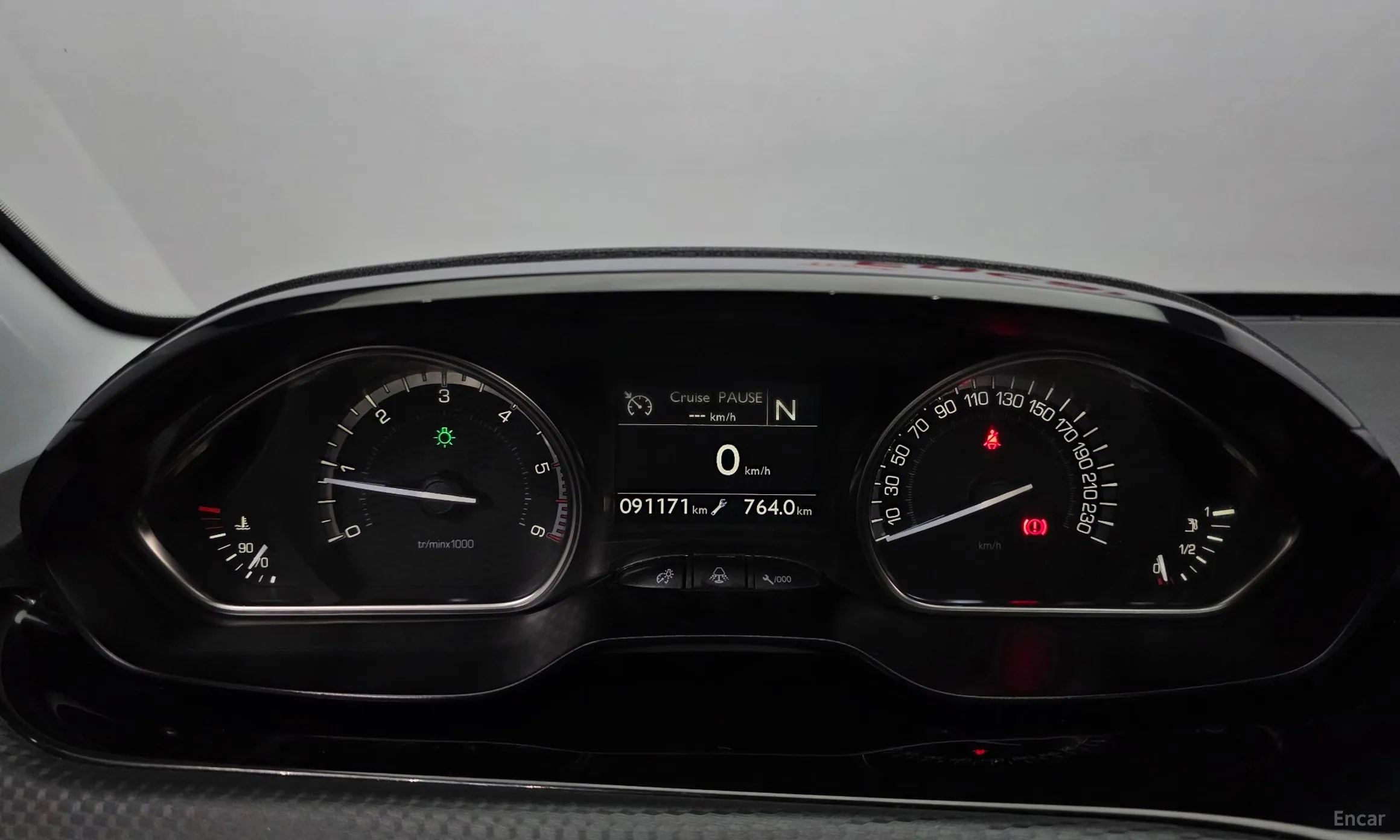Peugeot 2008. превью 8