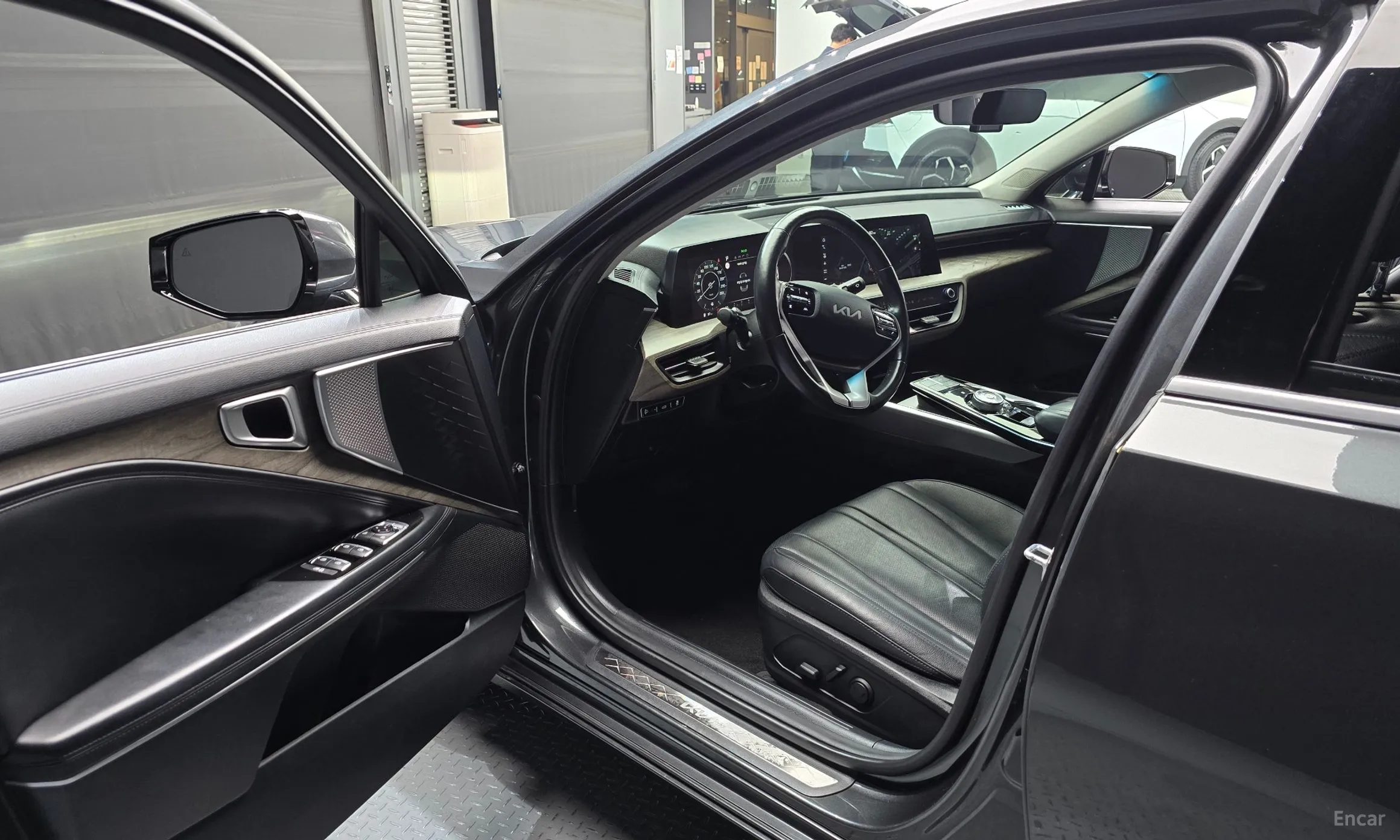 Kia K8 превью 10