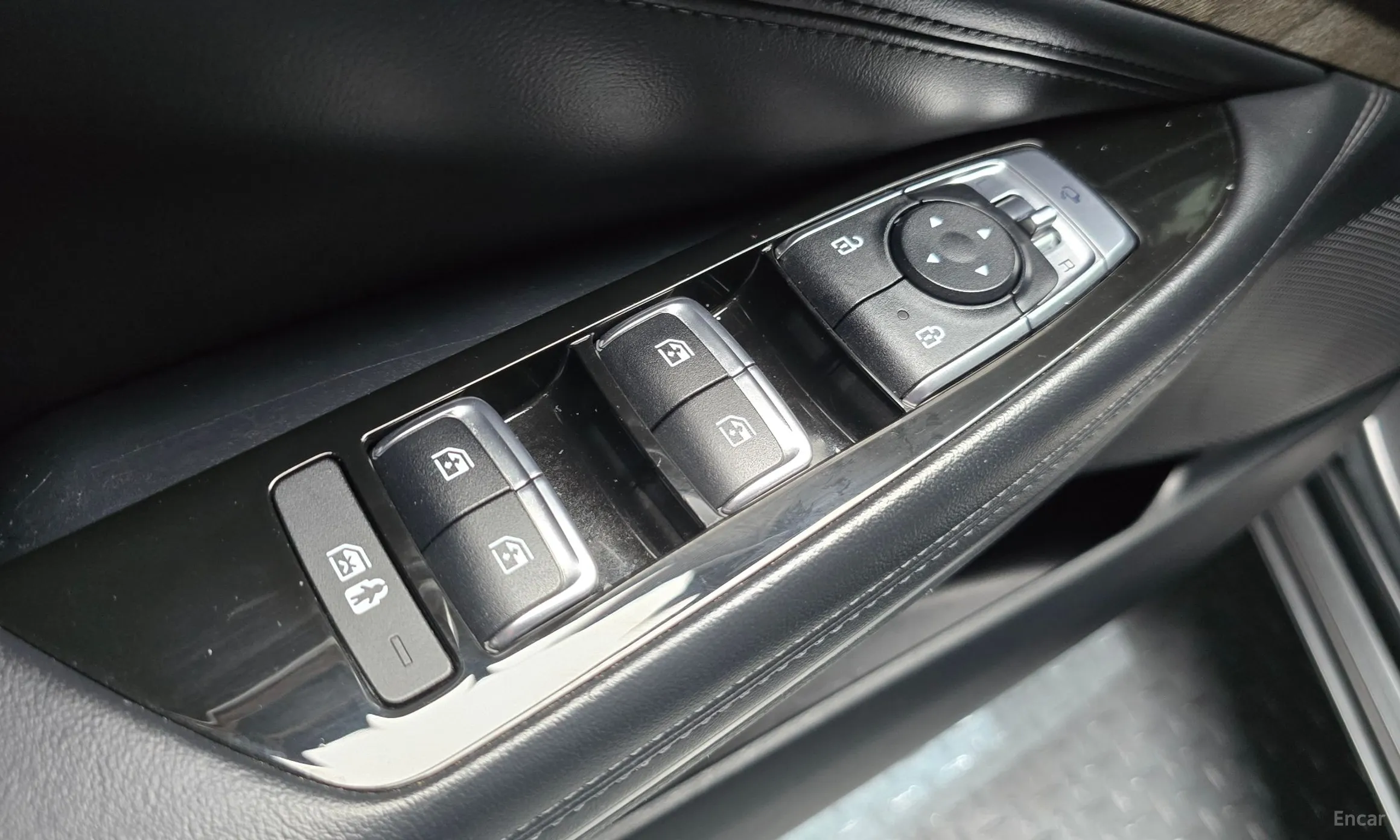 Kia K8 превью 14