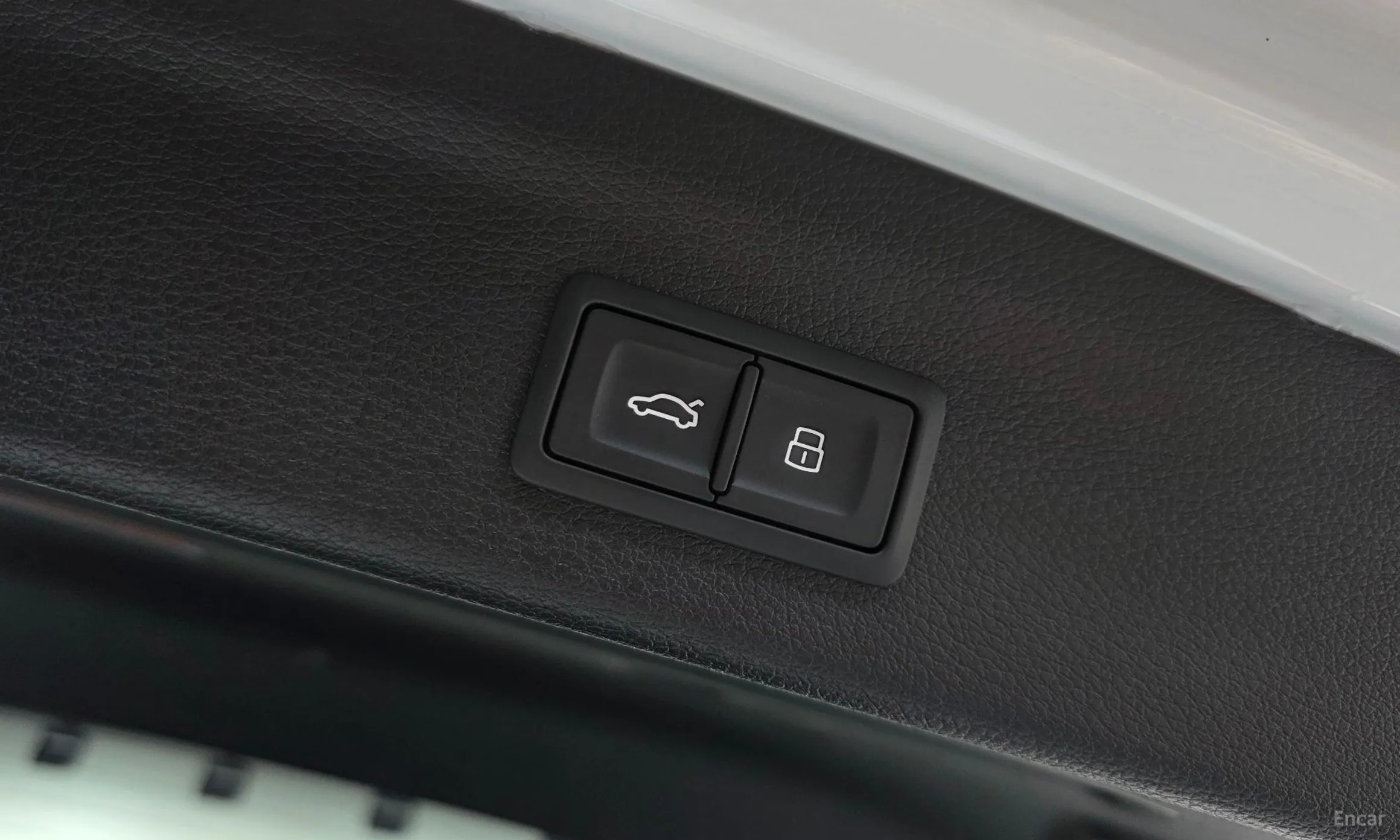Audi Q3 (F3) превью 14