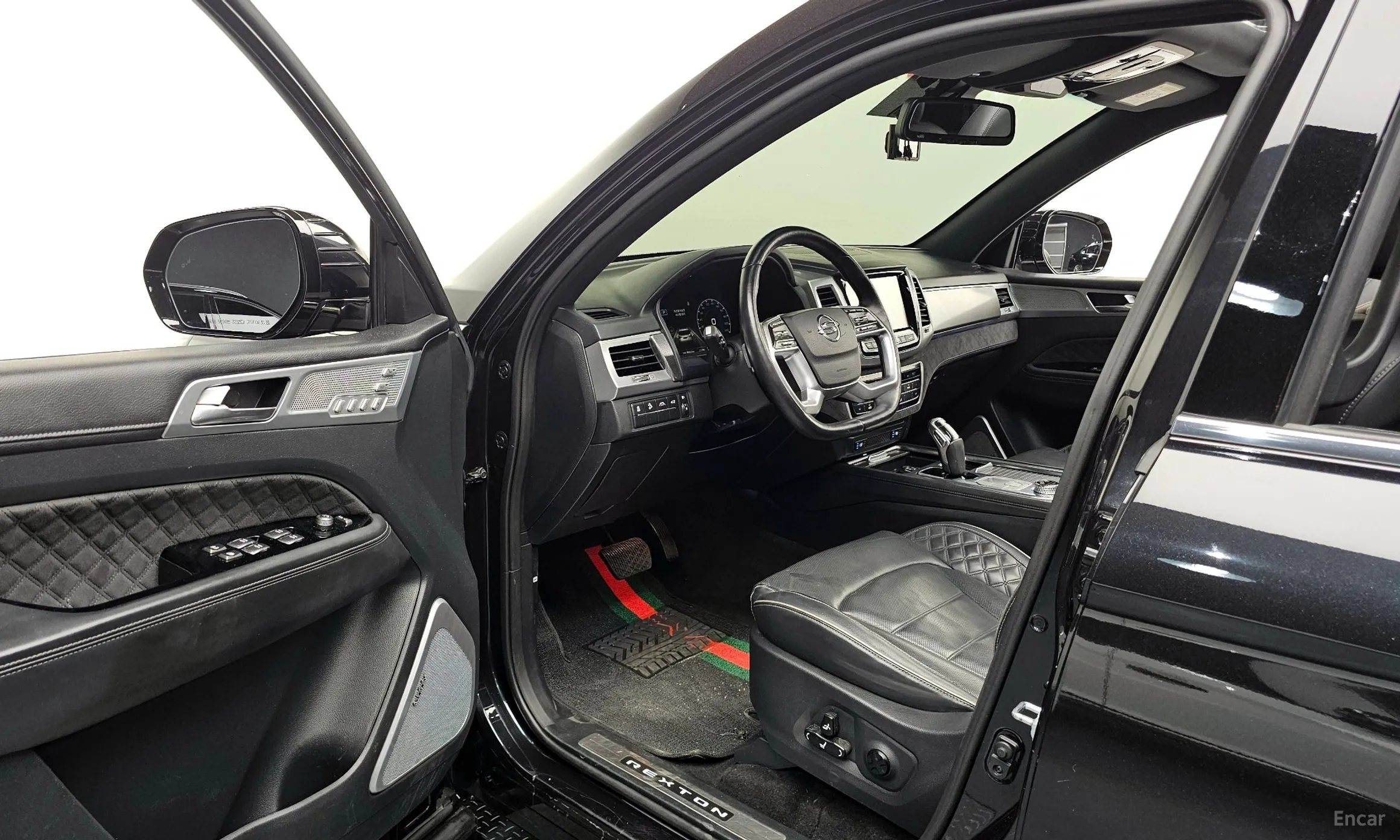 KG Mobility (SsangYong) Rexton превью 10