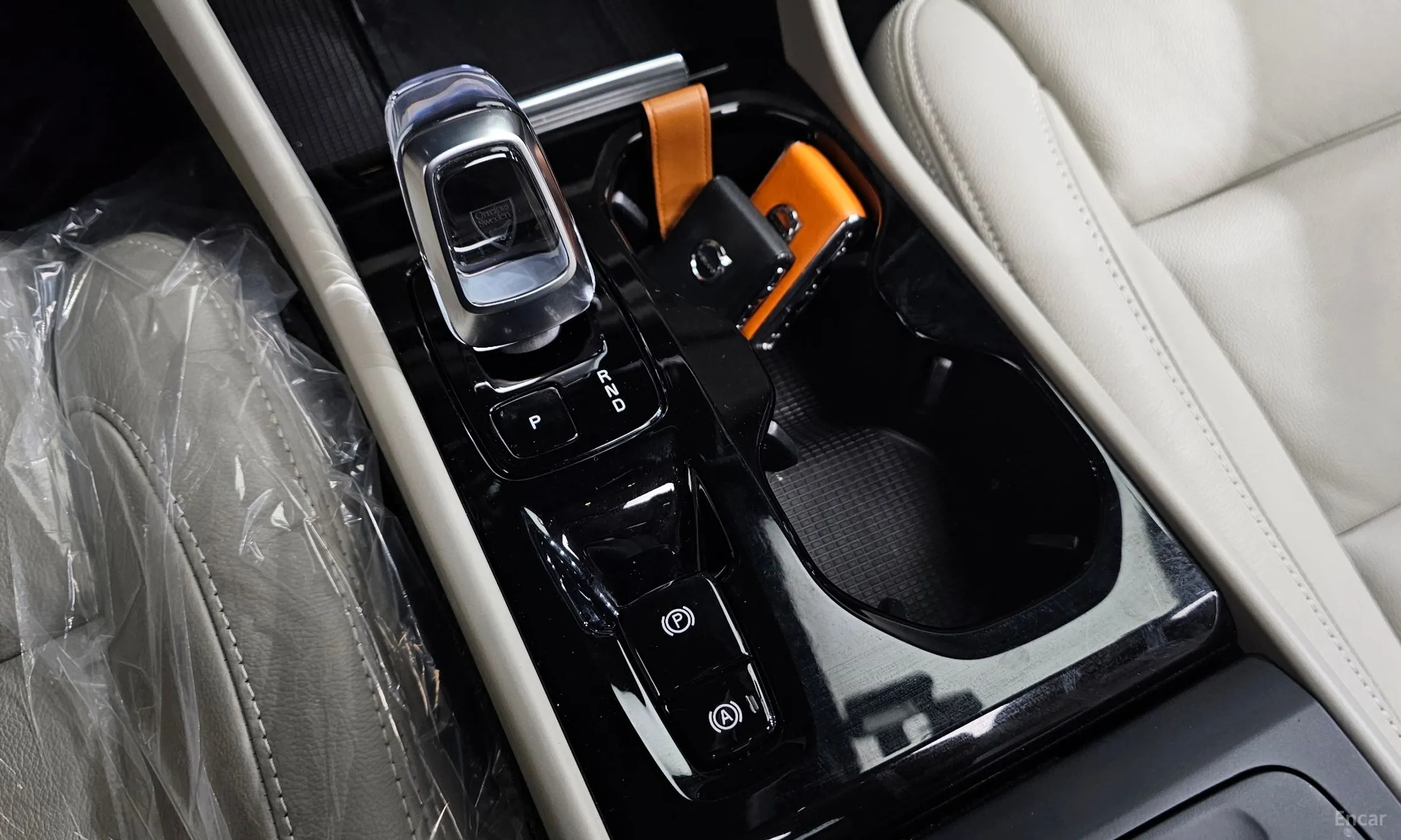Volvo XC40 превью 9
