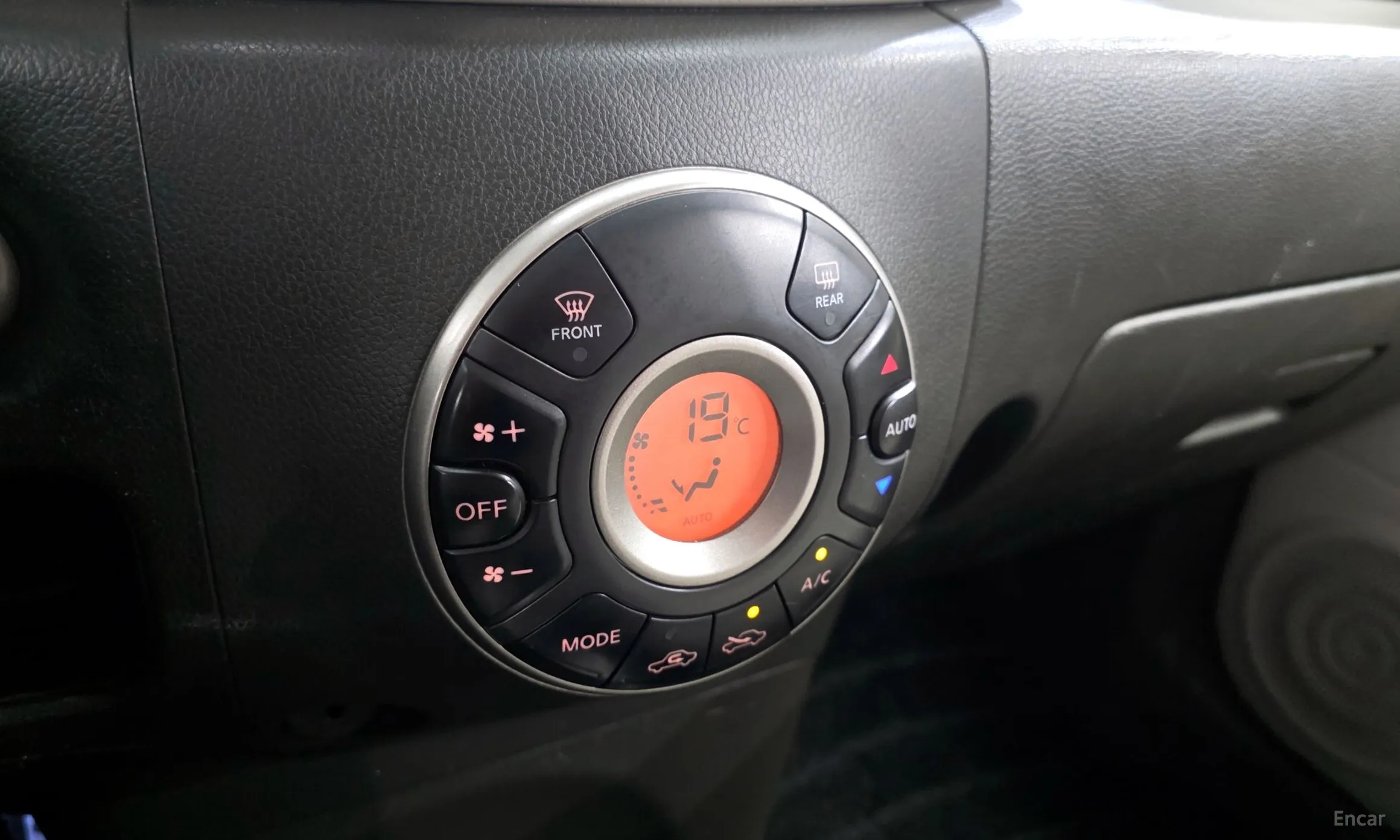 Nissan Cube превью 17