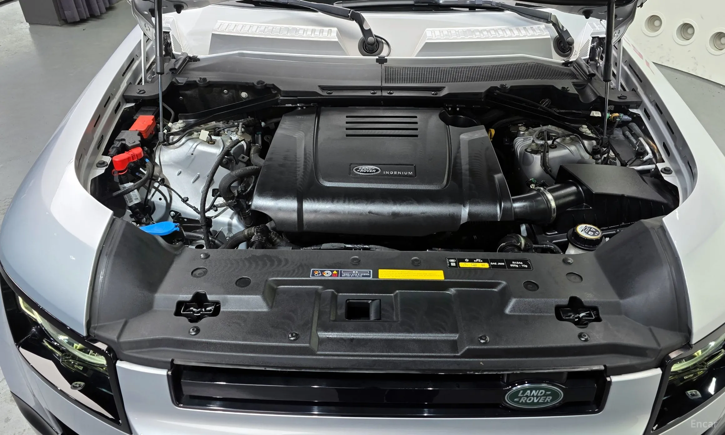 Land Rover Defender (L663) превью 6