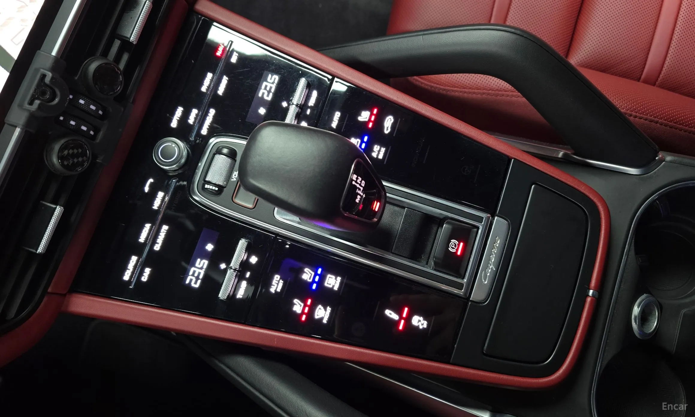 Porsche Cayenne (PO536) превью 9