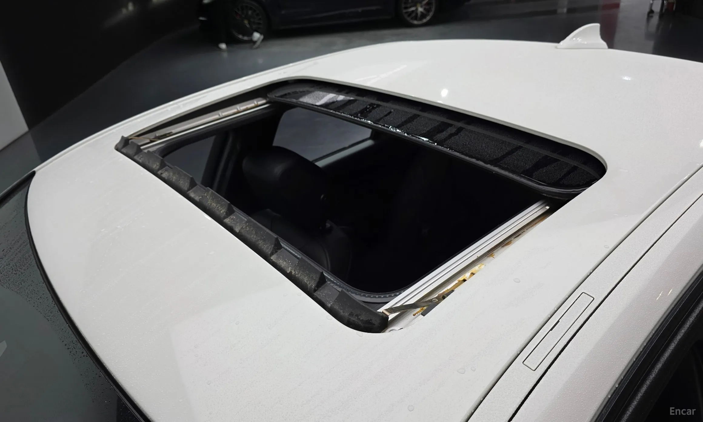 BMW 3 Series (F30) превью 19