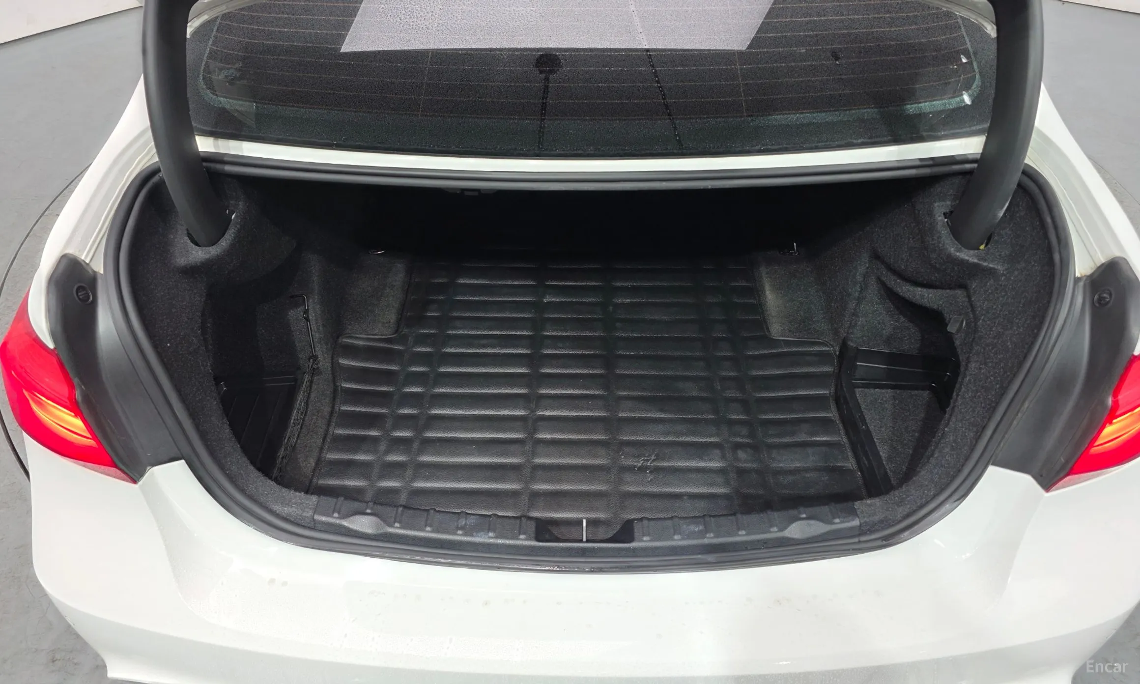 BMW 3 Series (F30) превью 20