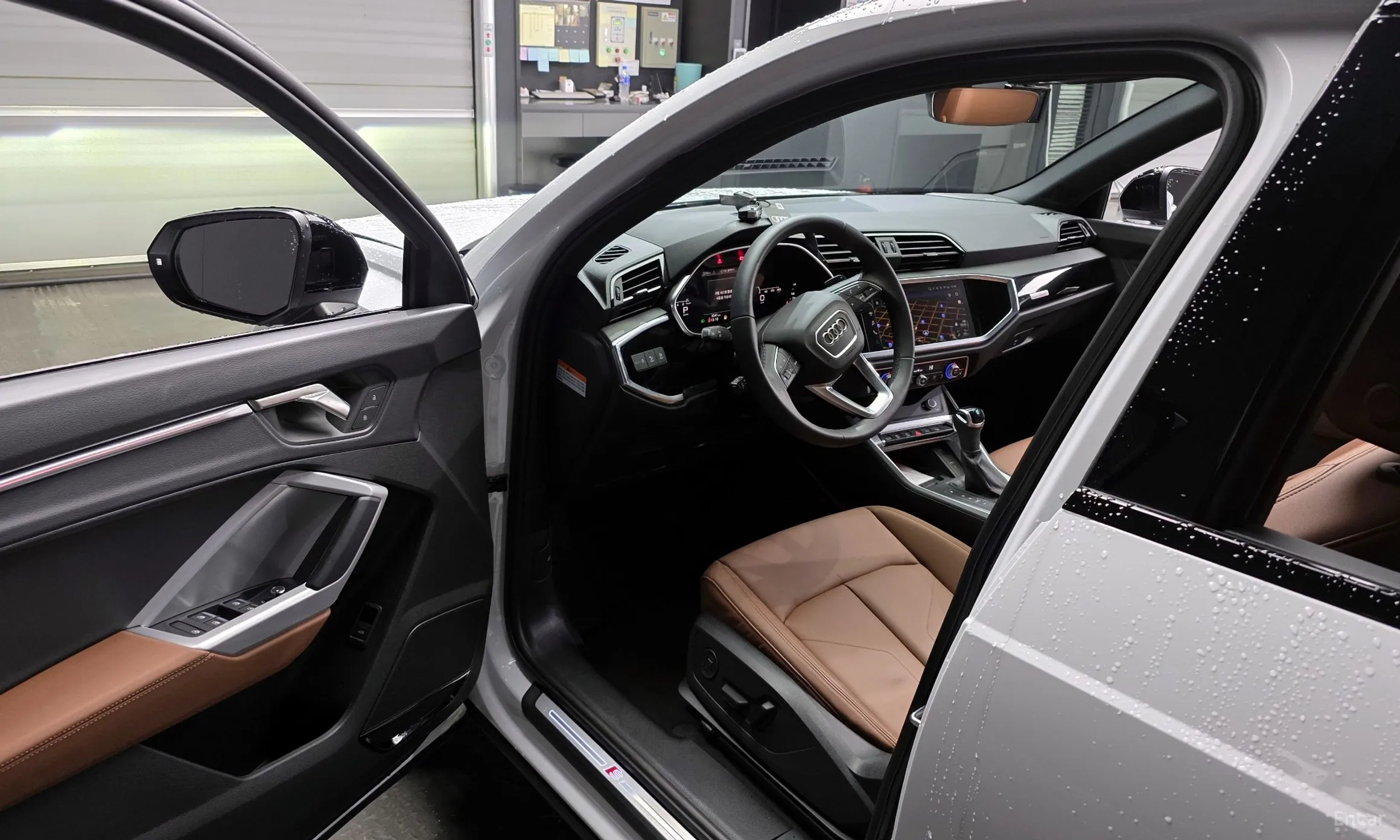 Audi Q3 (F3) превью 10
