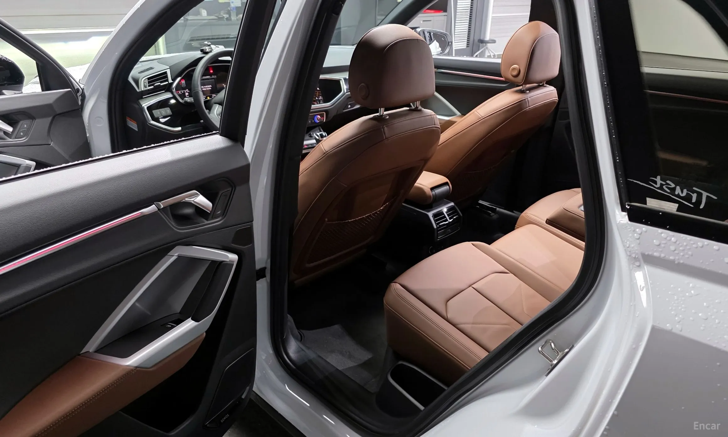 Audi Q3 (F3) превью 11