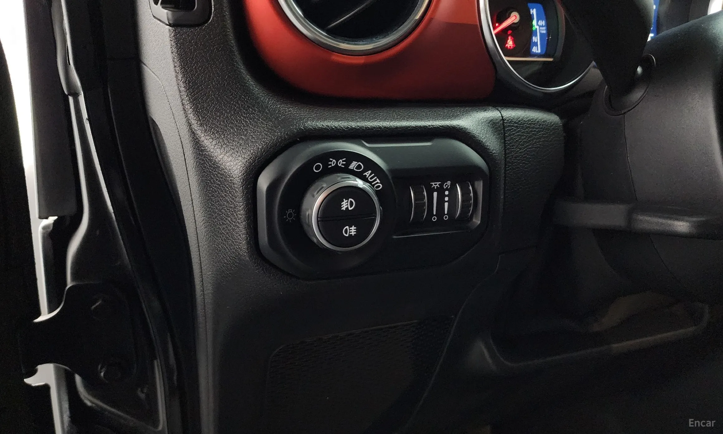 Jeep Wrangler (JL) превью 13