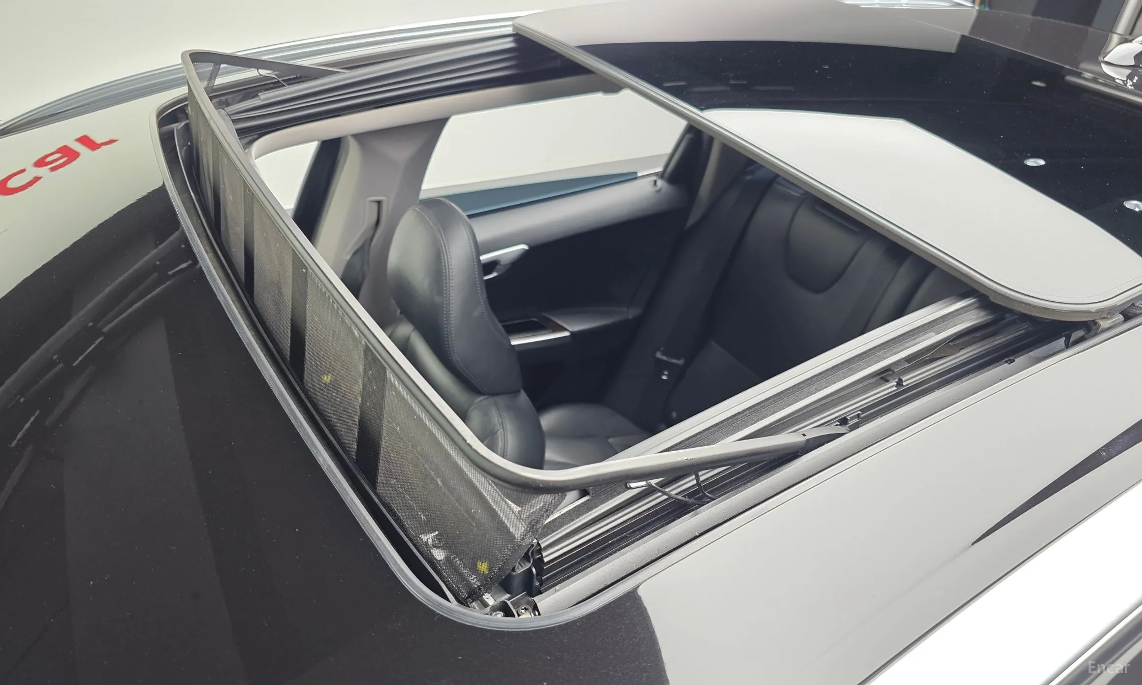 Volvo XC60 превью 19