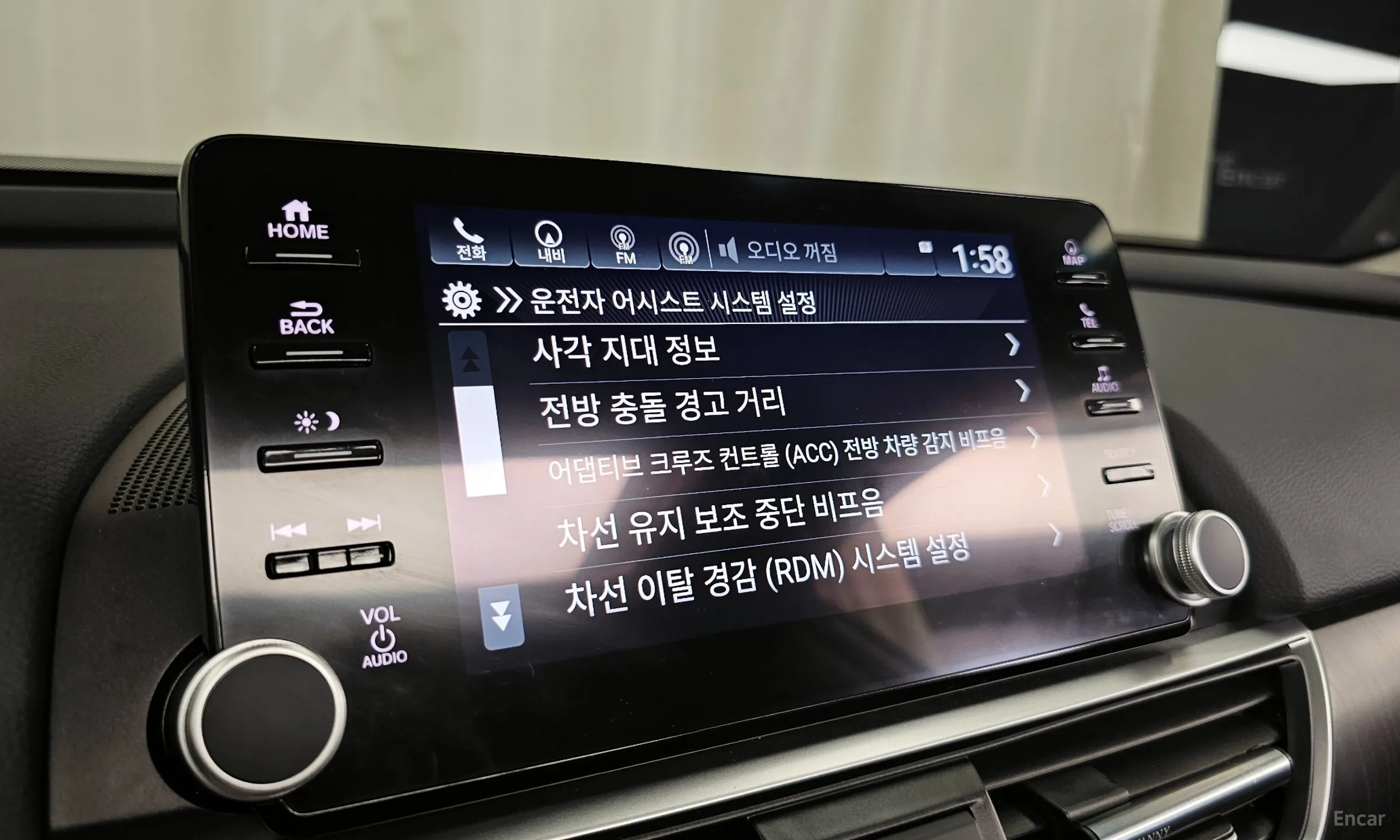 Honda Accord 10th Generation превью 16