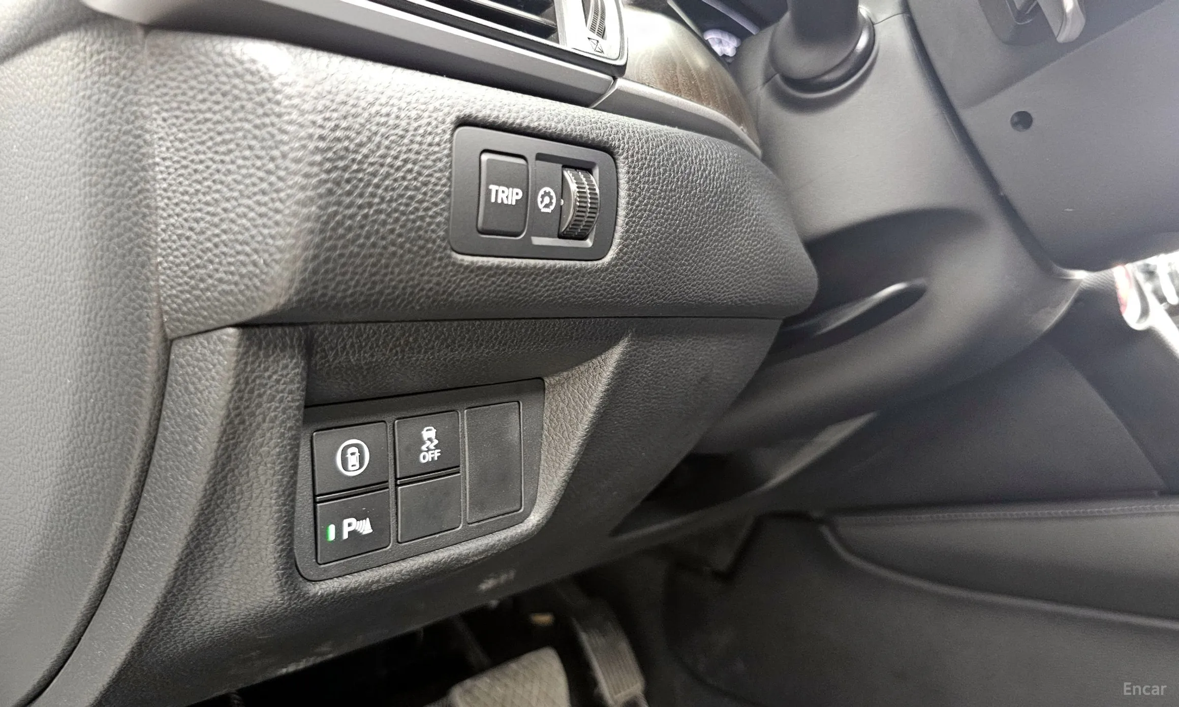 Honda Accord 10th Generation превью 19