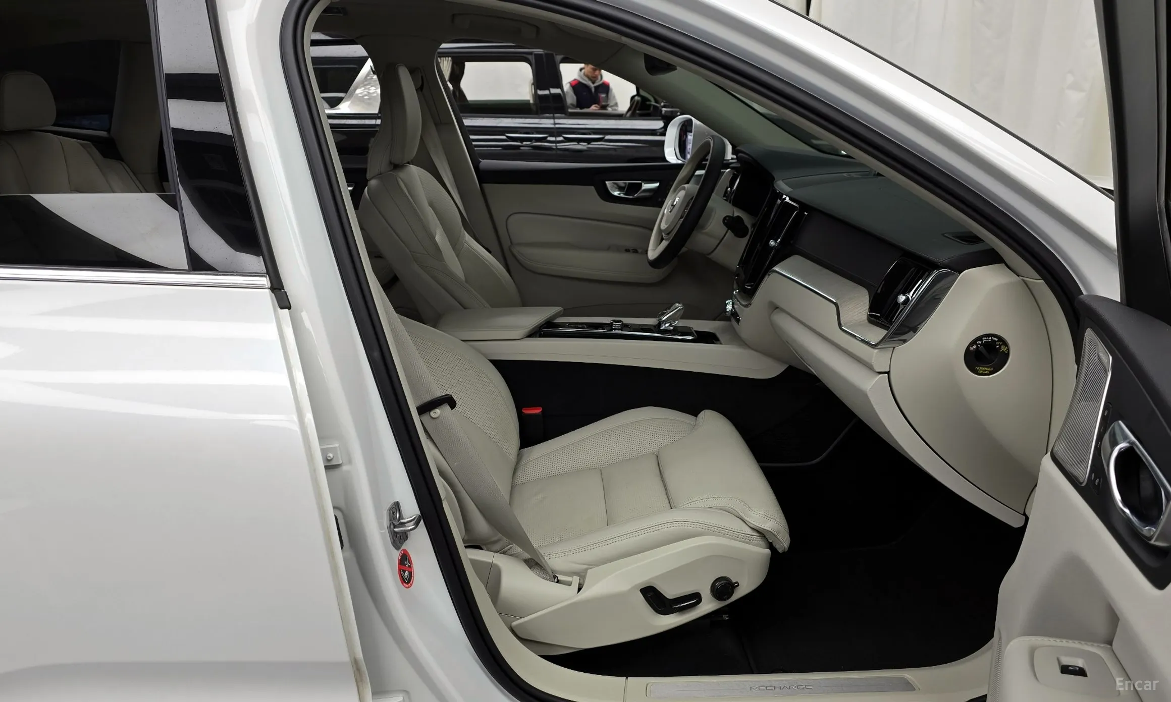 Volvo XC60 Gen 2 превью 12