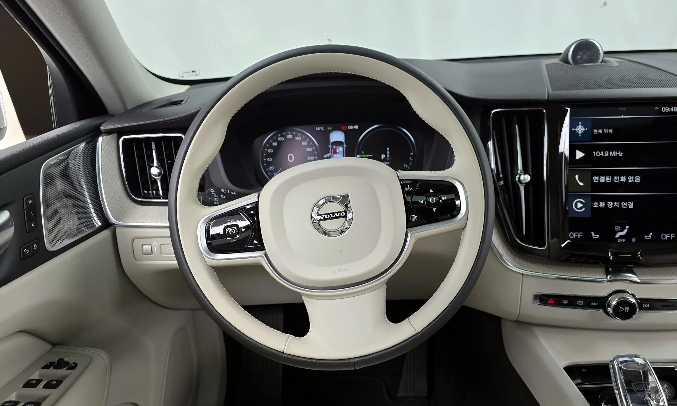 Volvo XC60 Gen 2 превью 13