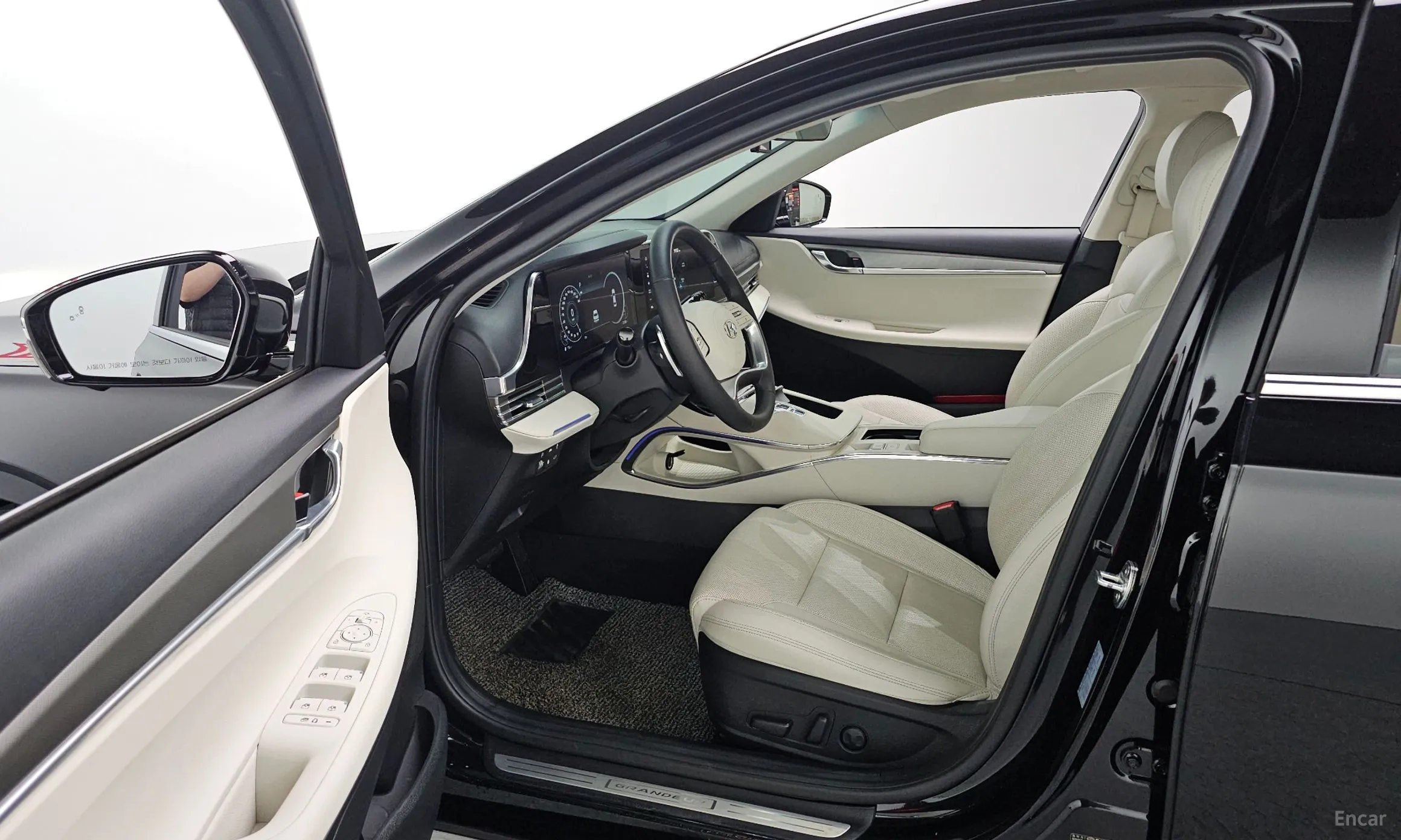 Hyundai Grandeur IG превью 10