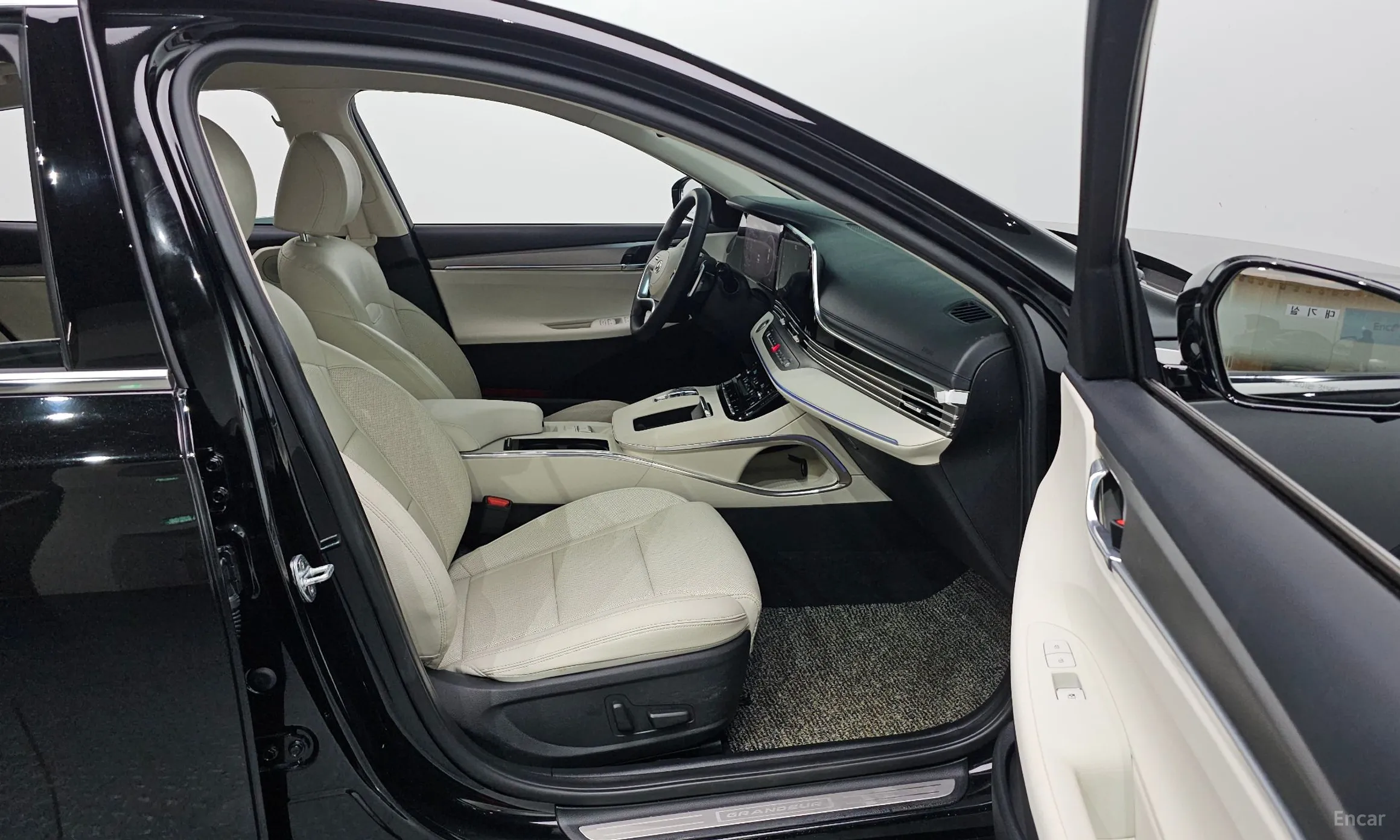 Hyundai Grandeur IG превью 18