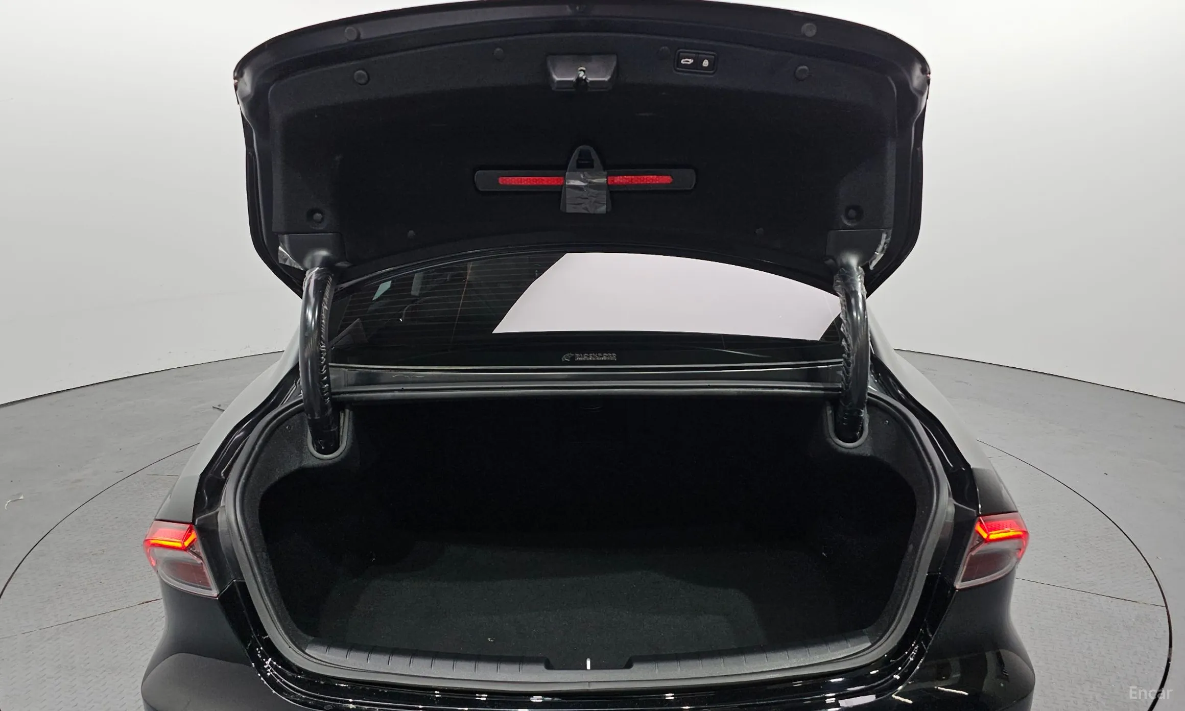 Hyundai Grandeur IG превью 20