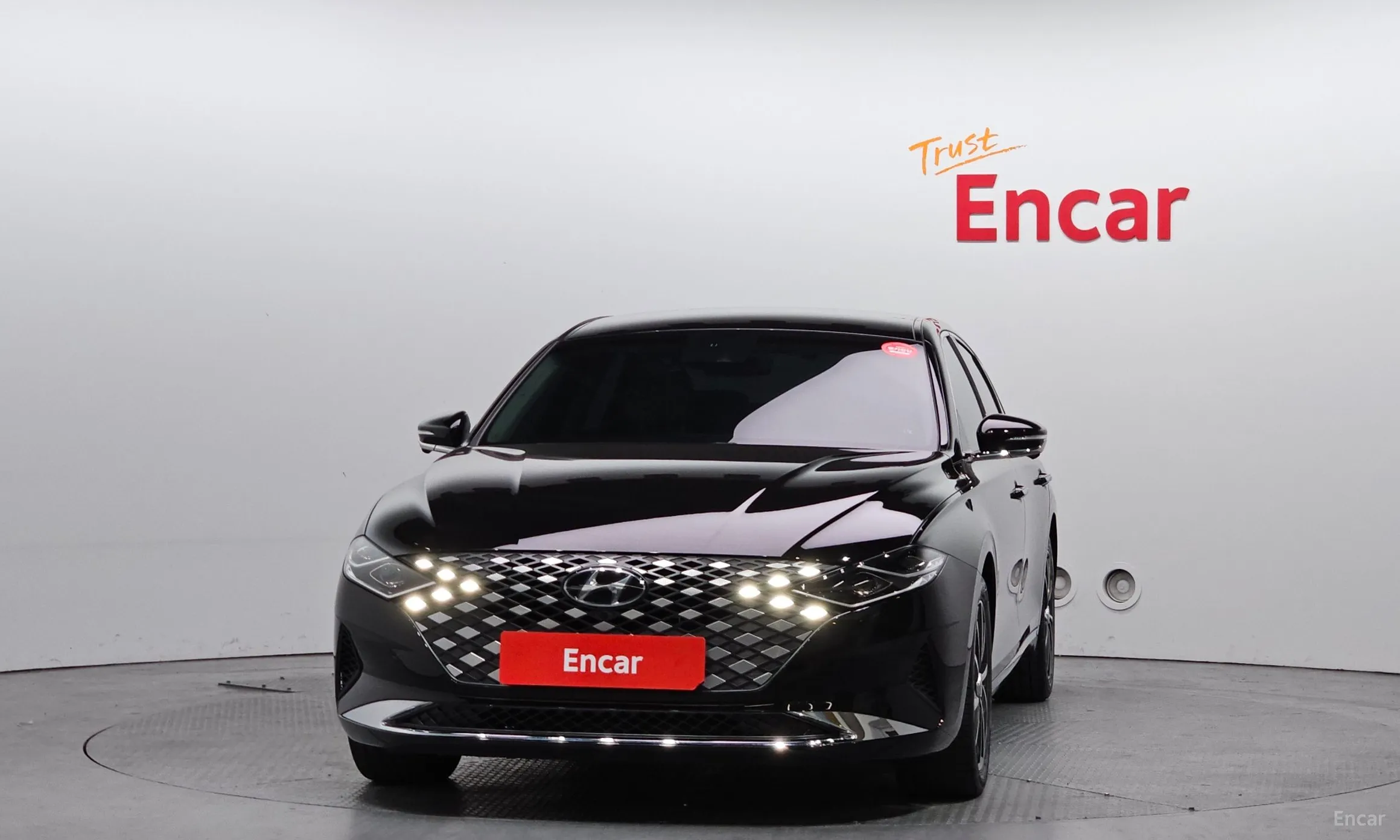 Hyundai Grandeur IG превью 3