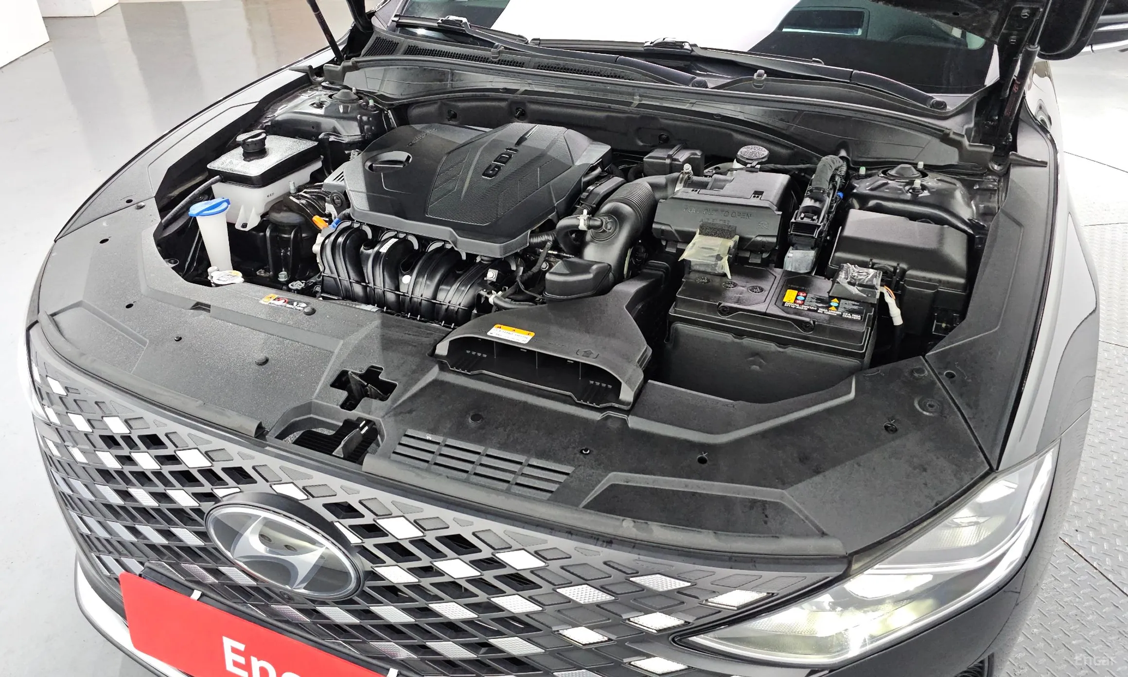 Hyundai Grandeur IG превью 6