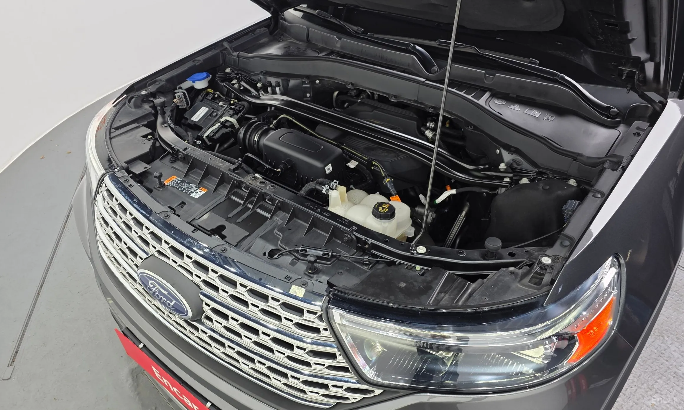 Ford Explorer 6th Generation превью 6