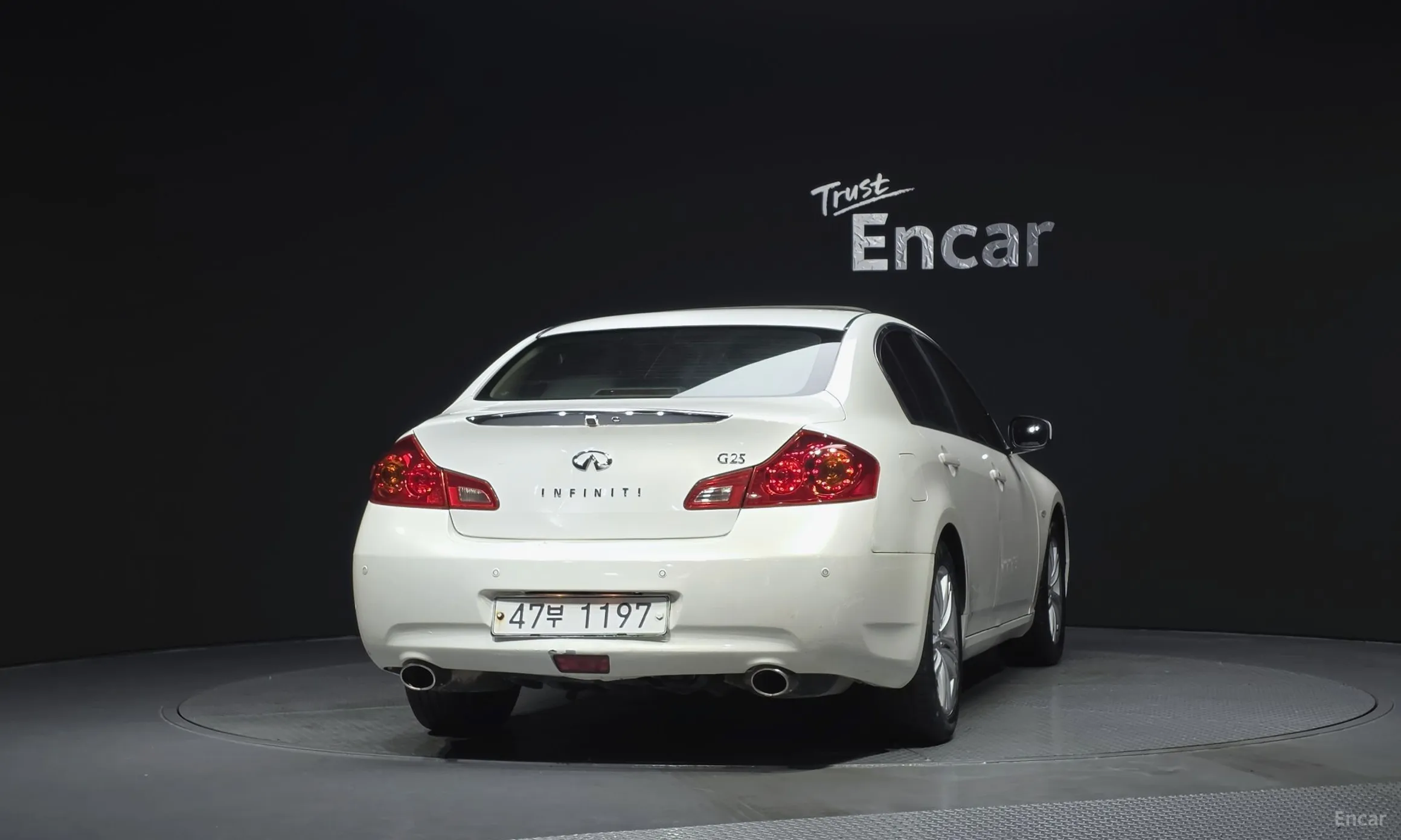 Infiniti G25 превью 4