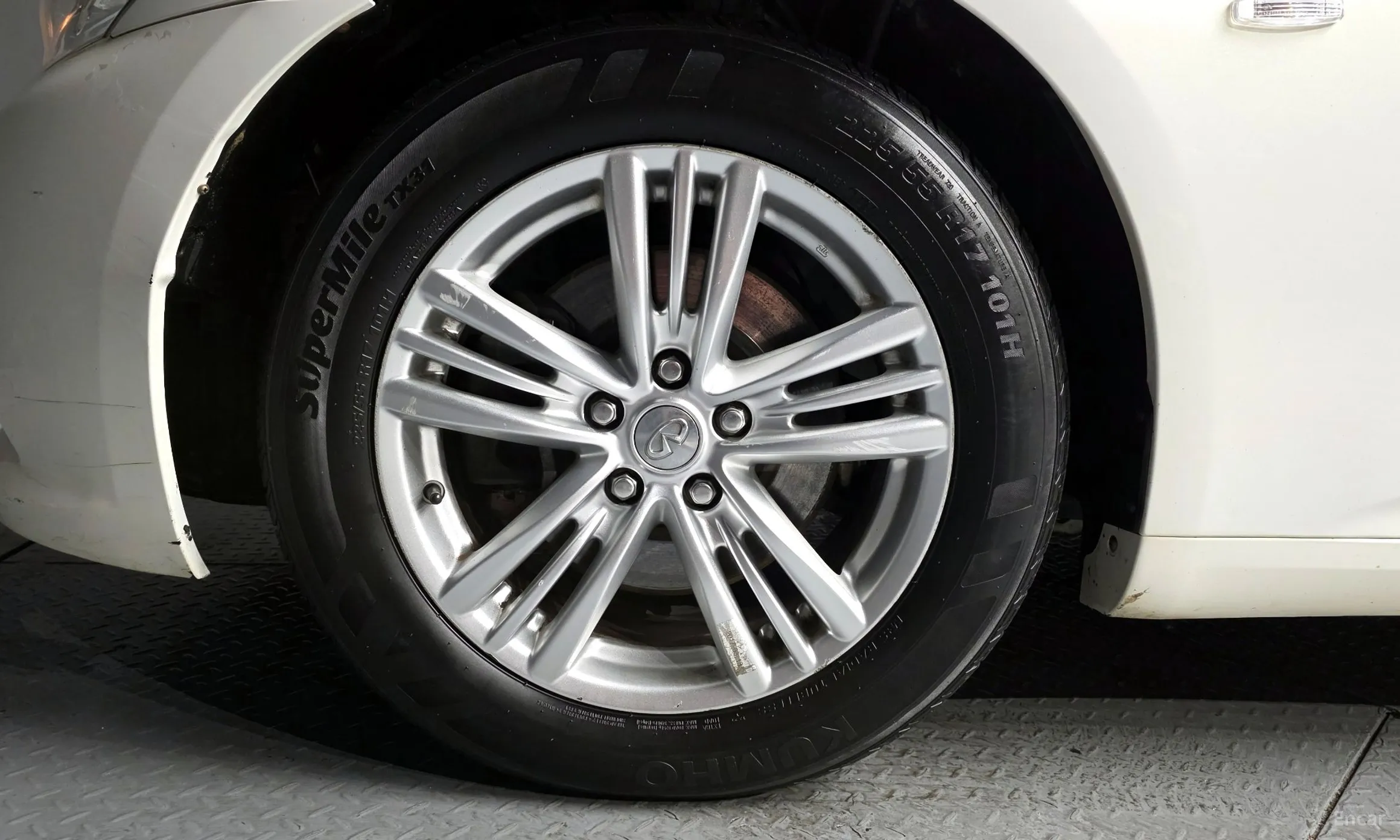 Infiniti G25 превью 5