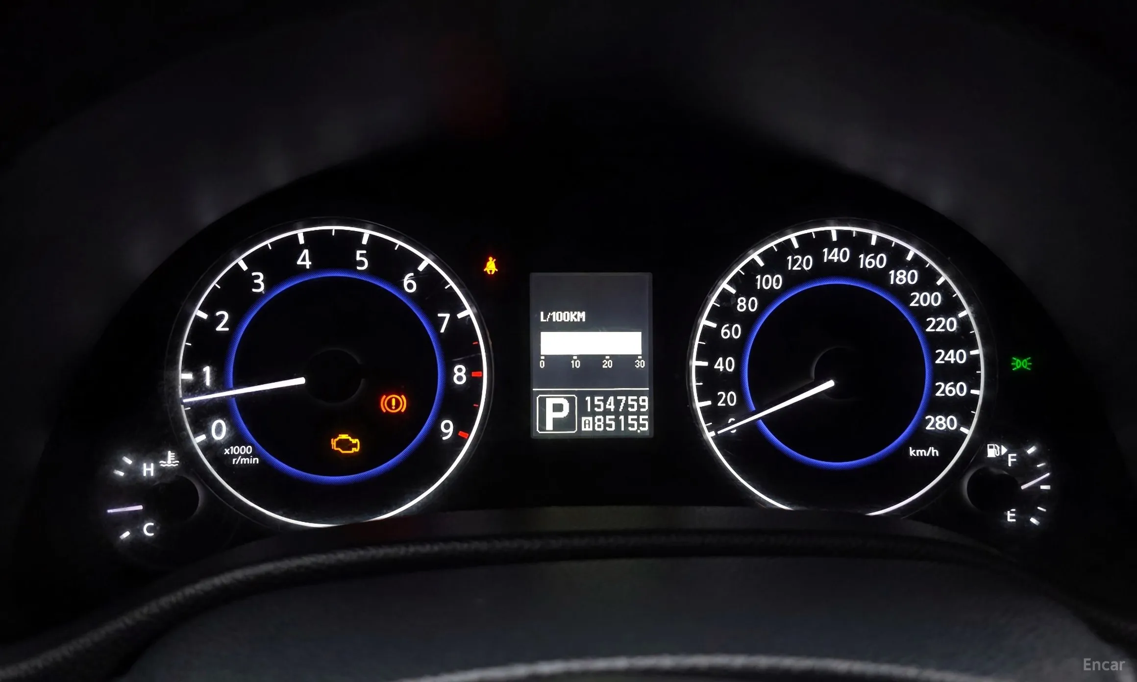 Infiniti G25 превью 8