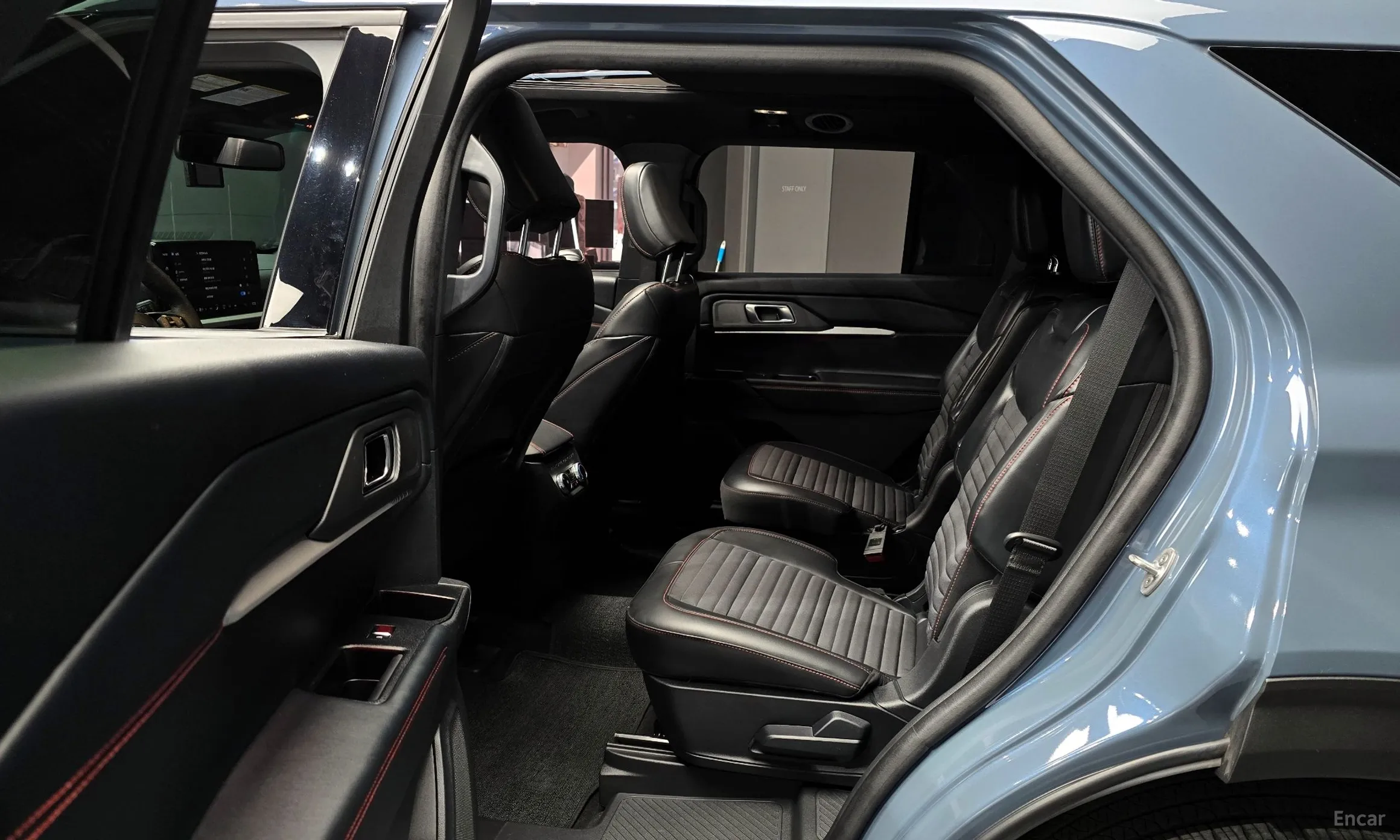 Ford Explorer 6th Generation превью 12