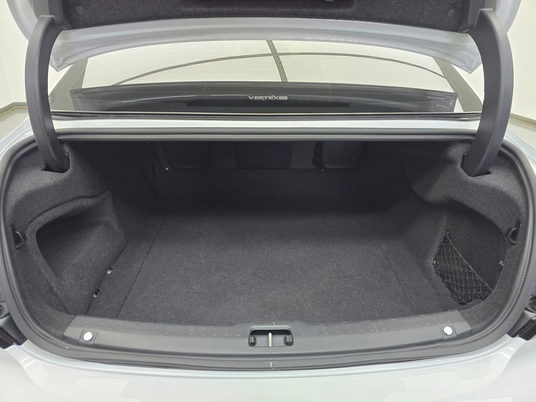 Volvo S90 превью 19