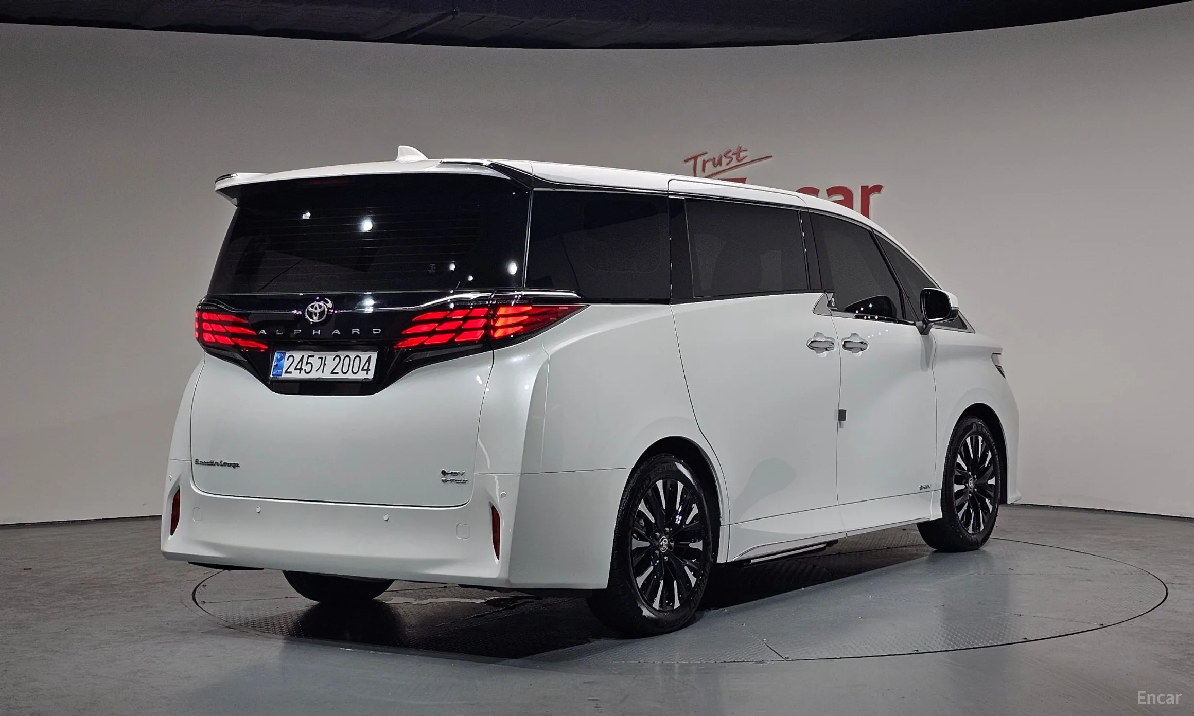 Toyota Alphard 4th Generation превью 2