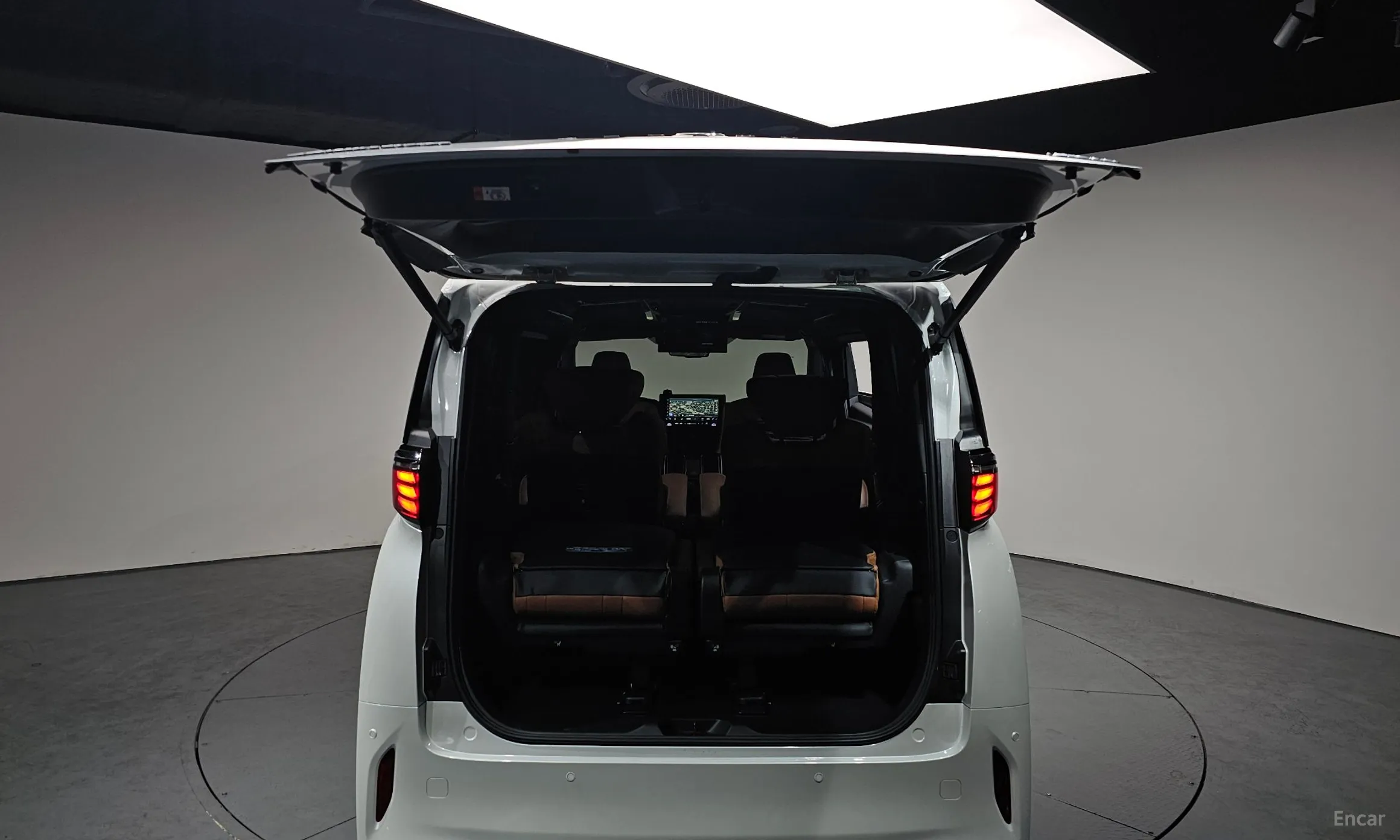 Toyota Alphard 4th Generation превью 20