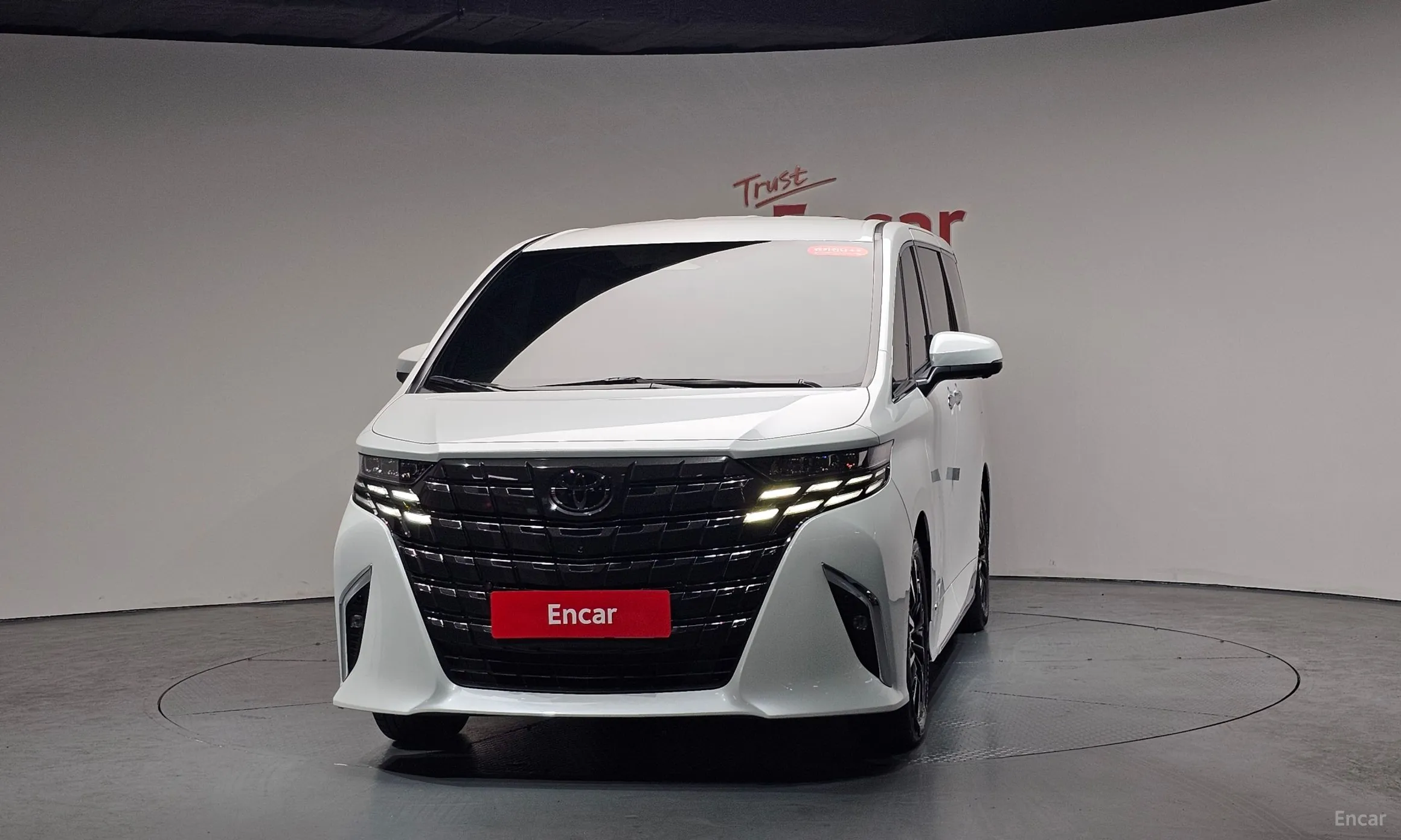 Toyota Alphard 4th Generation превью 3