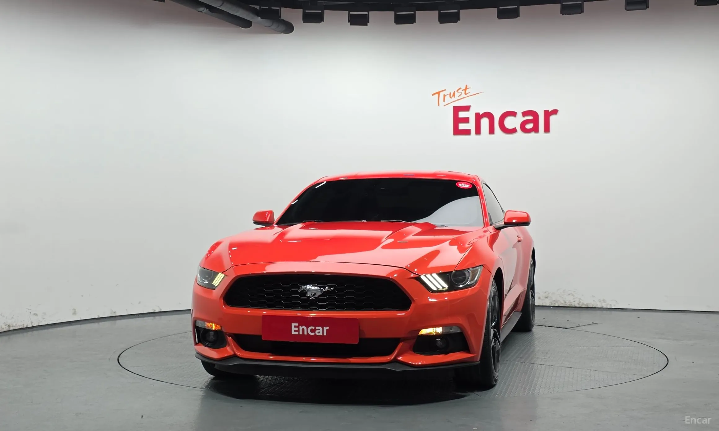 Ford Mustang превью 3
