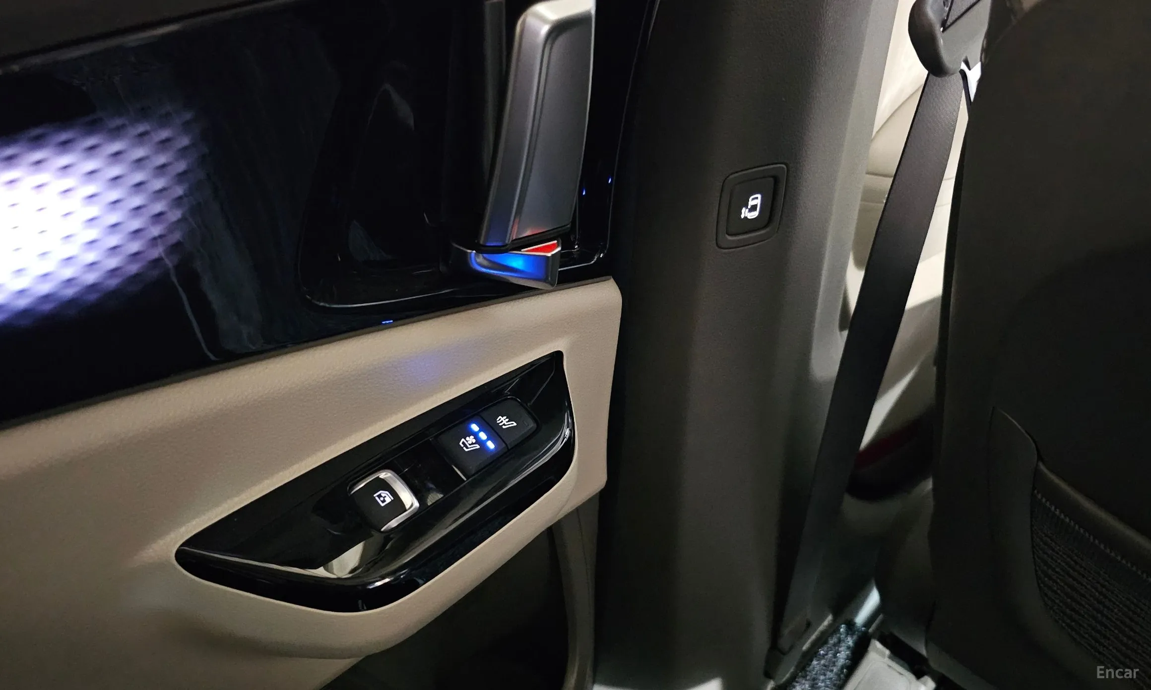 Kia Carnival Gen 4 превью 19