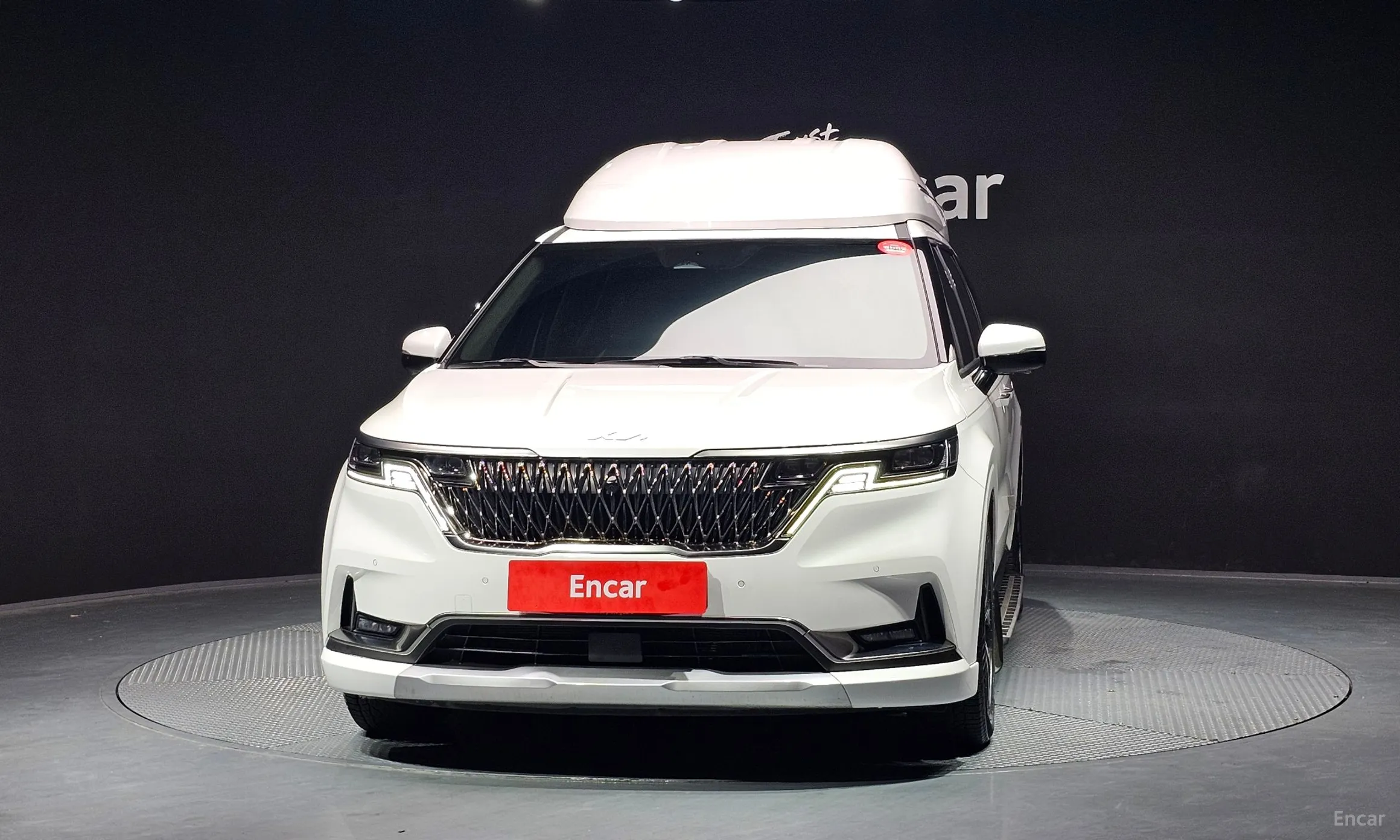 Kia Carnival Gen 4 превью 3