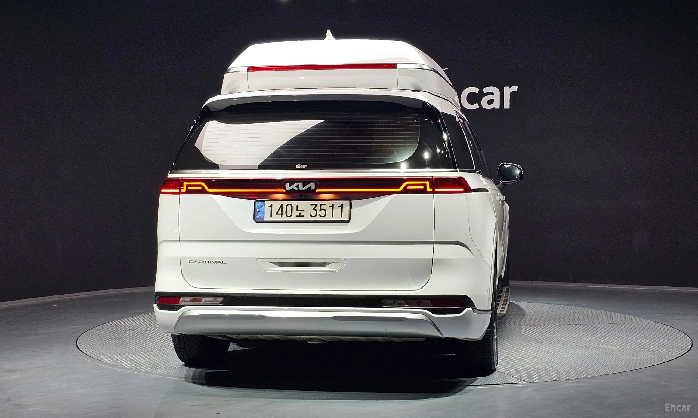 Kia Carnival Gen 4 превью 4