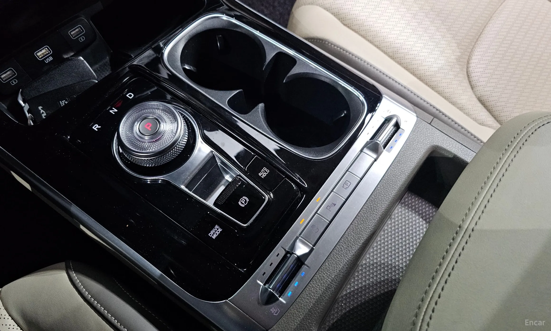 Kia Carnival Gen 4 превью 9