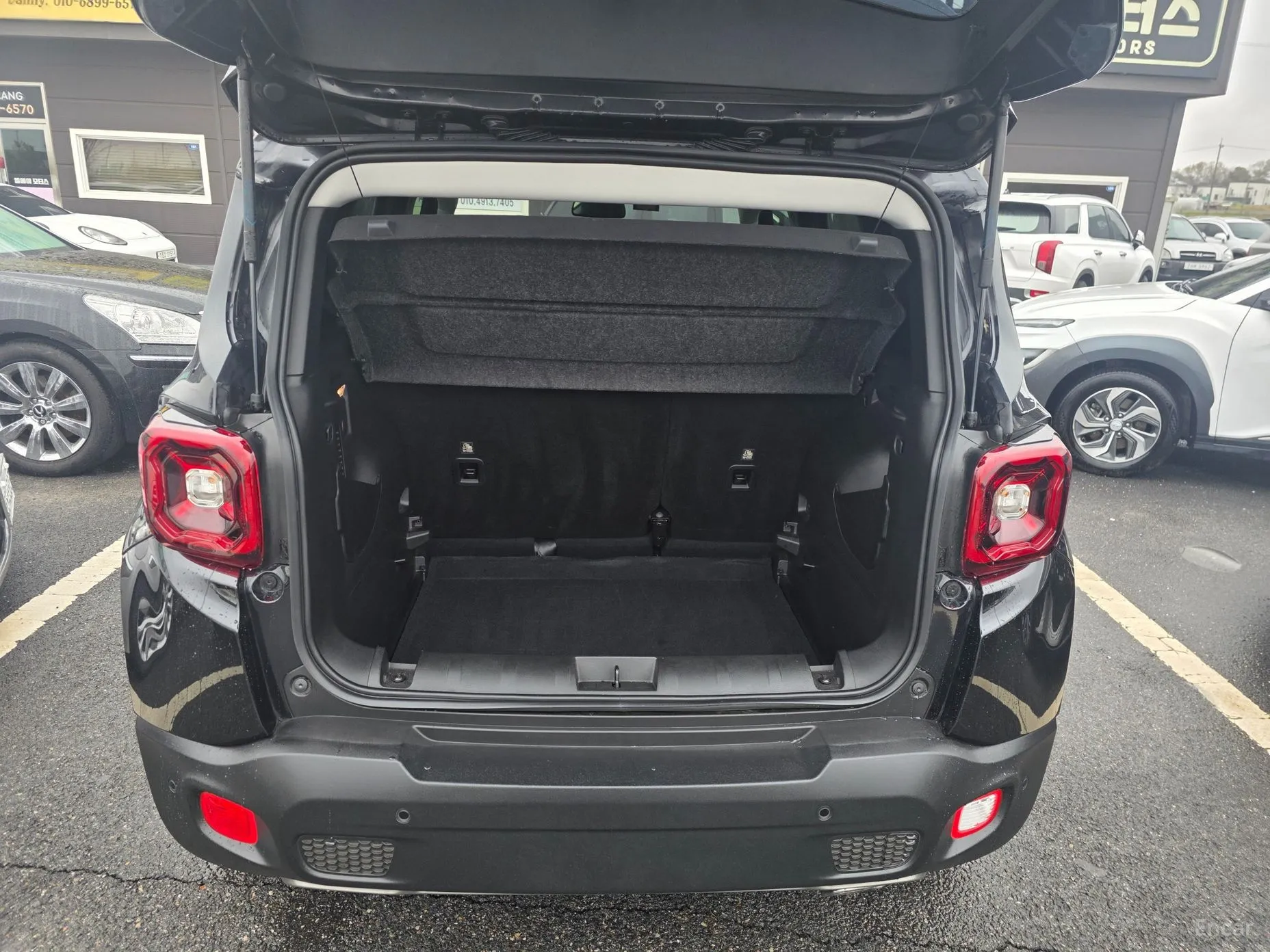 Jeep Renegade превью 12
