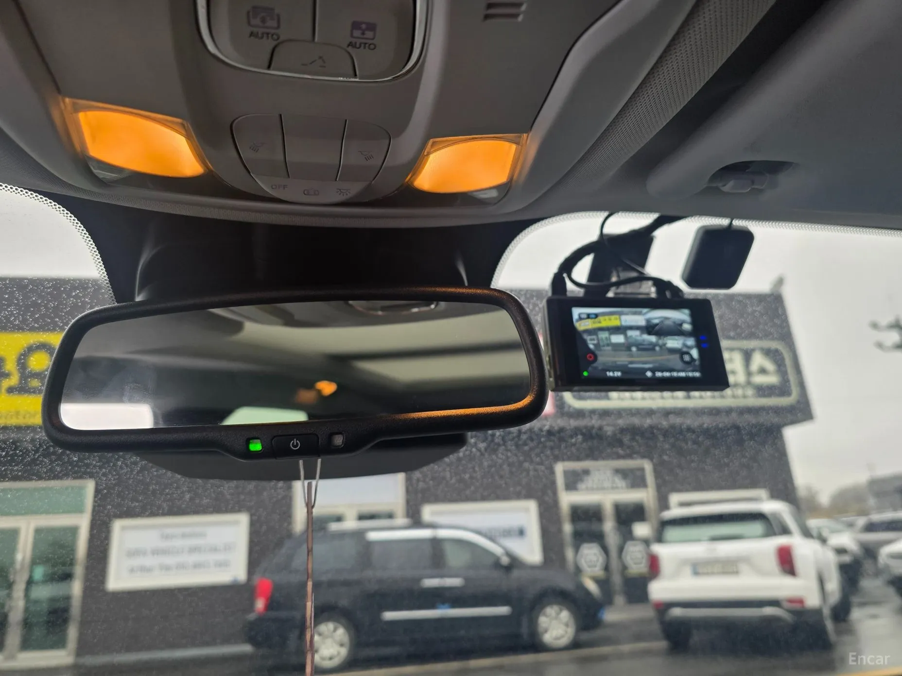 Jeep Renegade превью 20