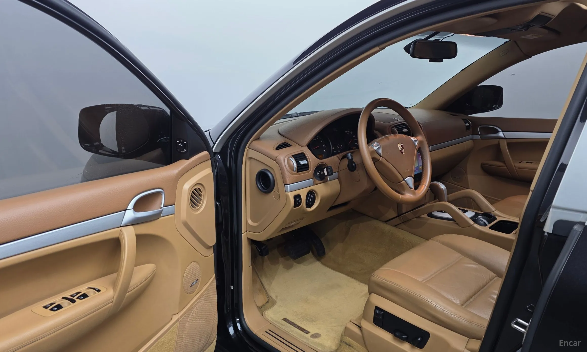 Porsche Cayenne превью 10