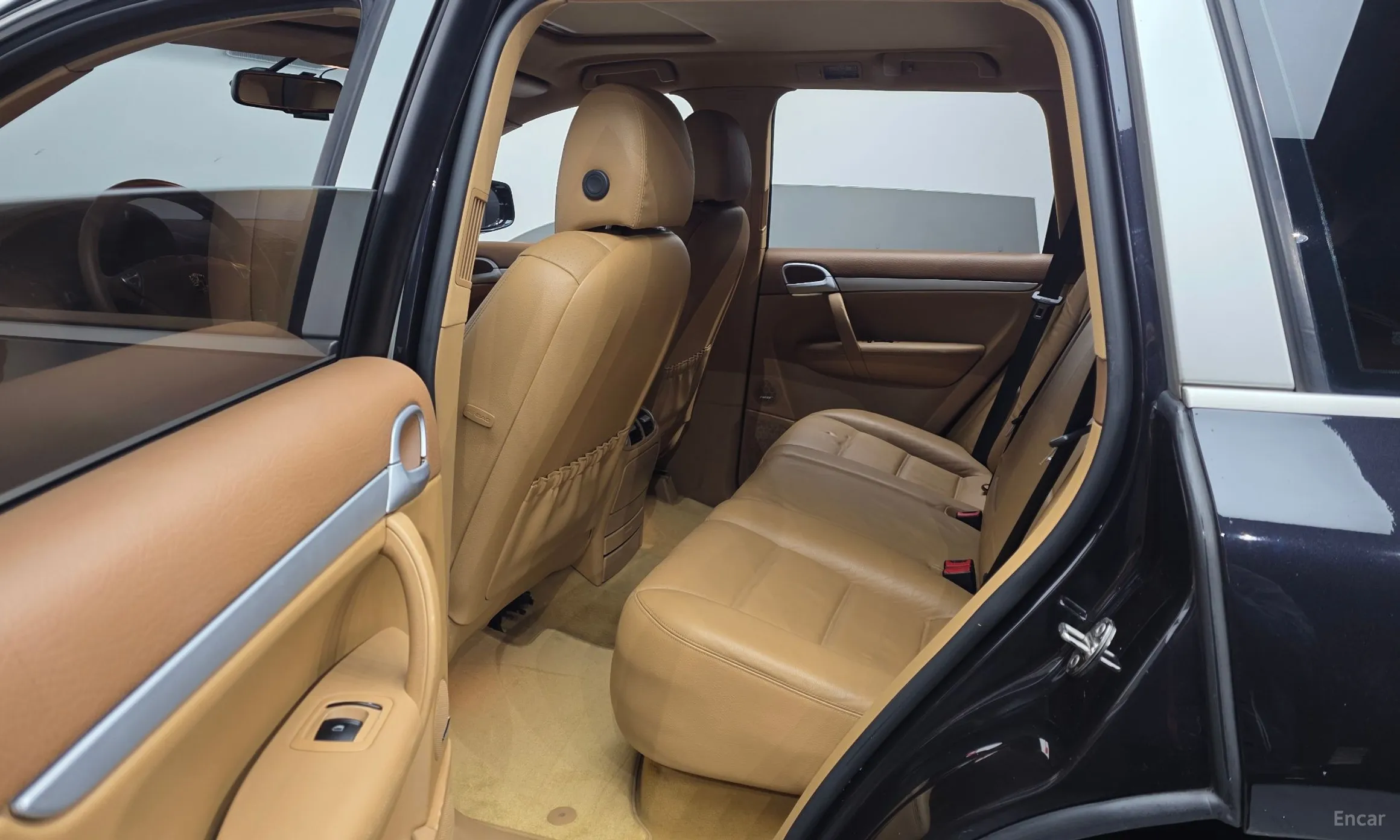 Porsche Cayenne превью 12