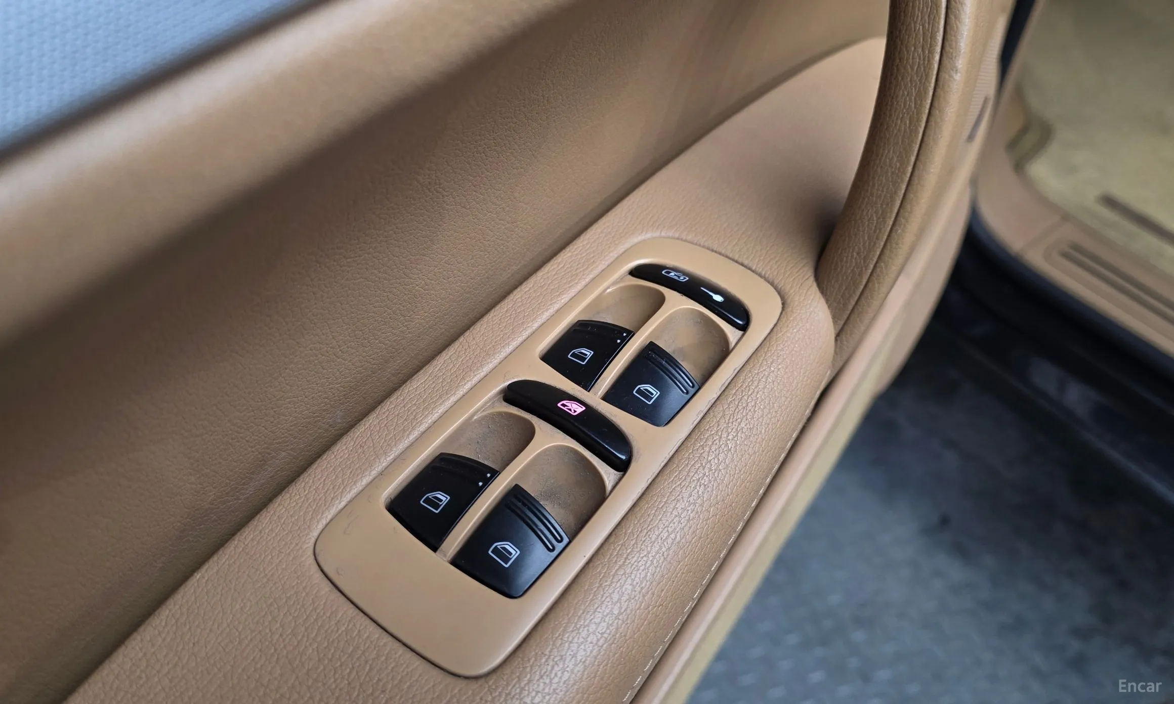Porsche Cayenne превью 13