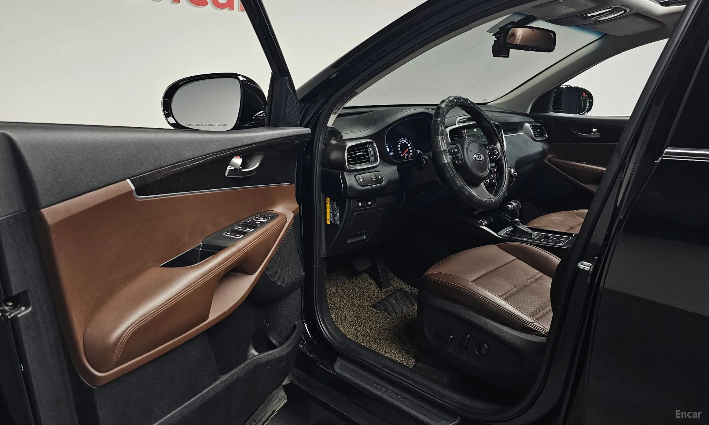 Kia Sorento превью 10